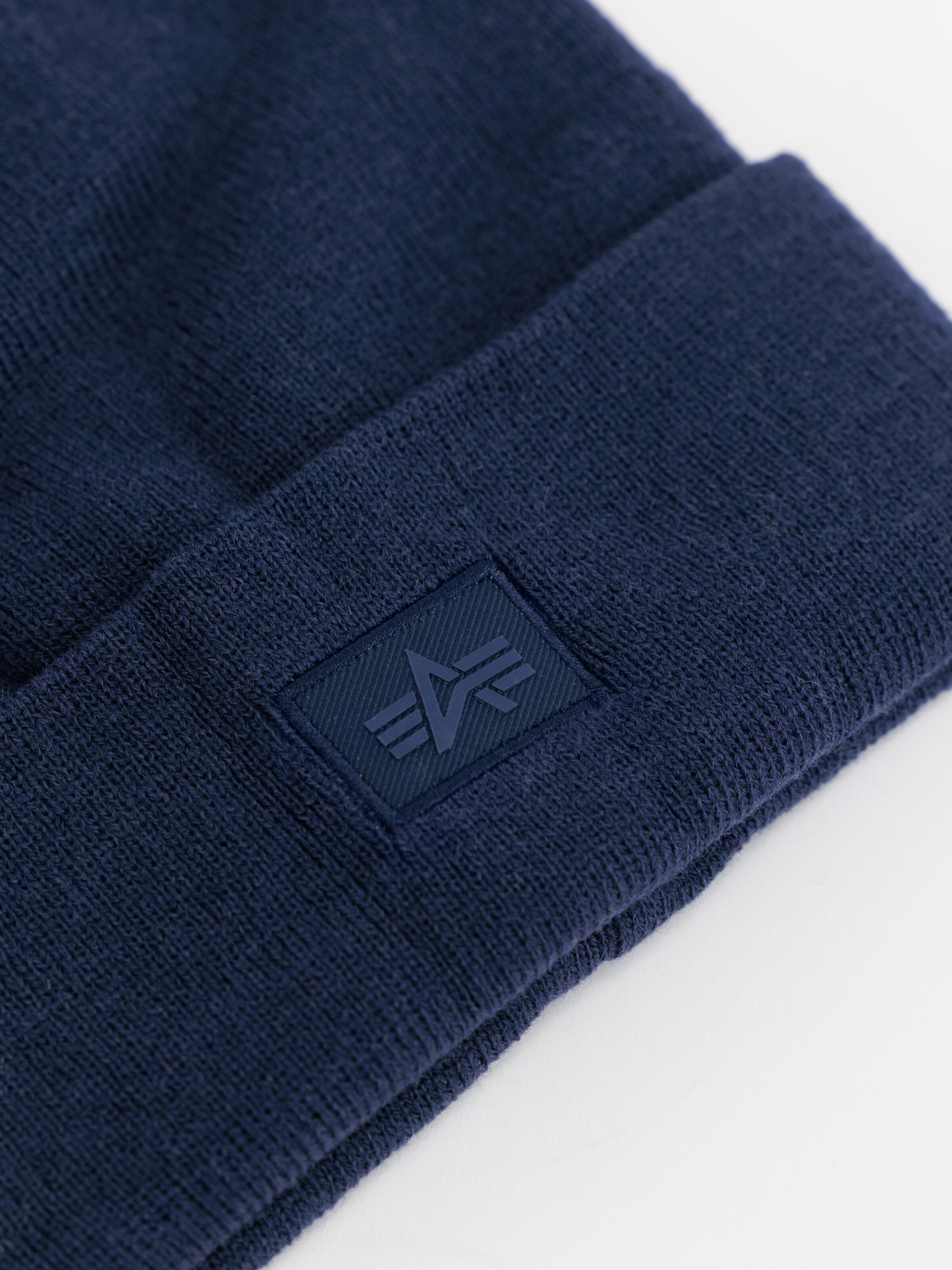 Essential Beanie ultra navy 148908_697_3_detail_00001_97875