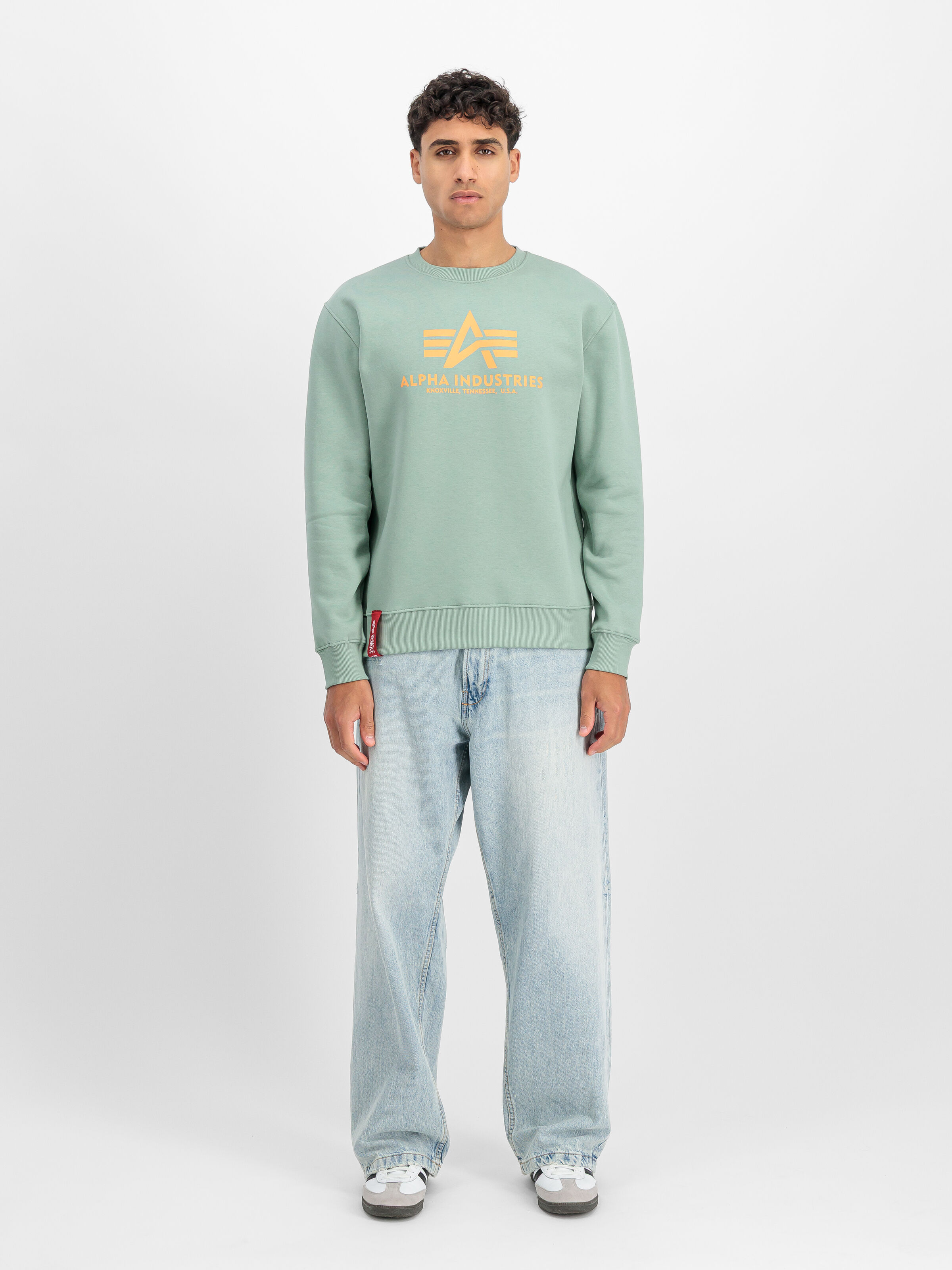 Basic Big Logo Sweatshirt frost green 178302_30_2_model_00001_196670