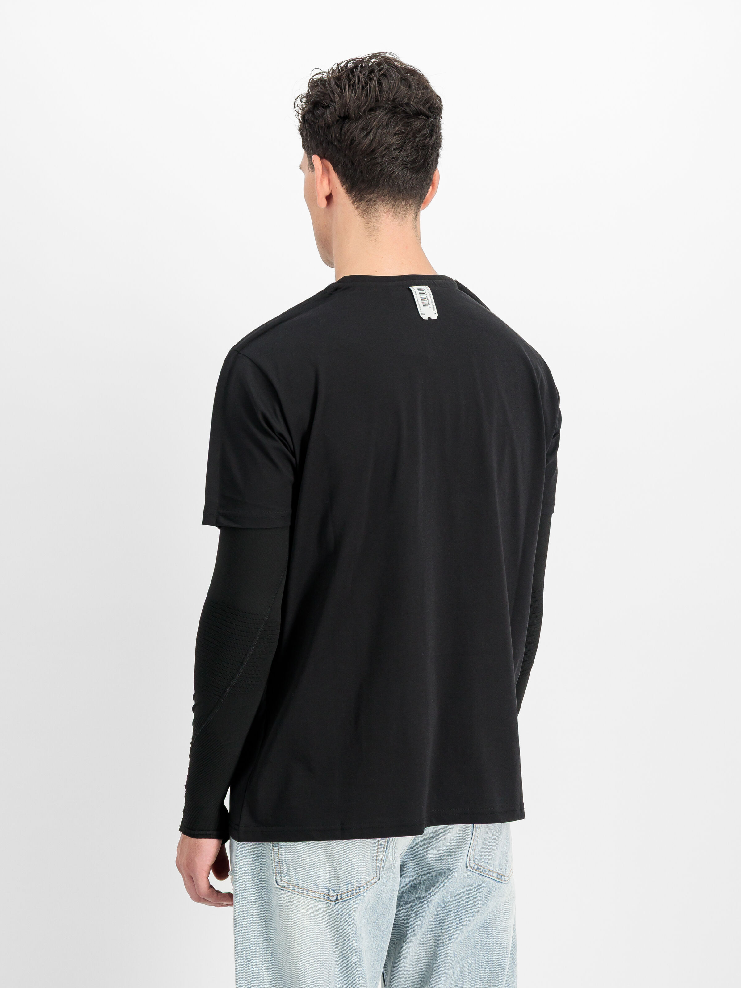 ALPHA x PROTOTYPES Small Logo T-Shirt black 258532_03_2_model_00004_224018