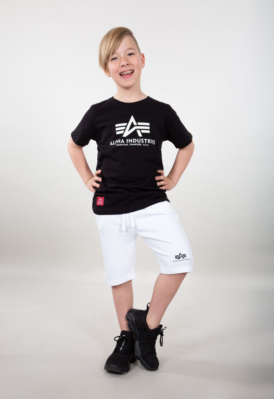 Basic Small Logo Jogger Short Kids white 116713_09_alpha-industries-basic-jogger-short-sl-kids-003_12824_183228