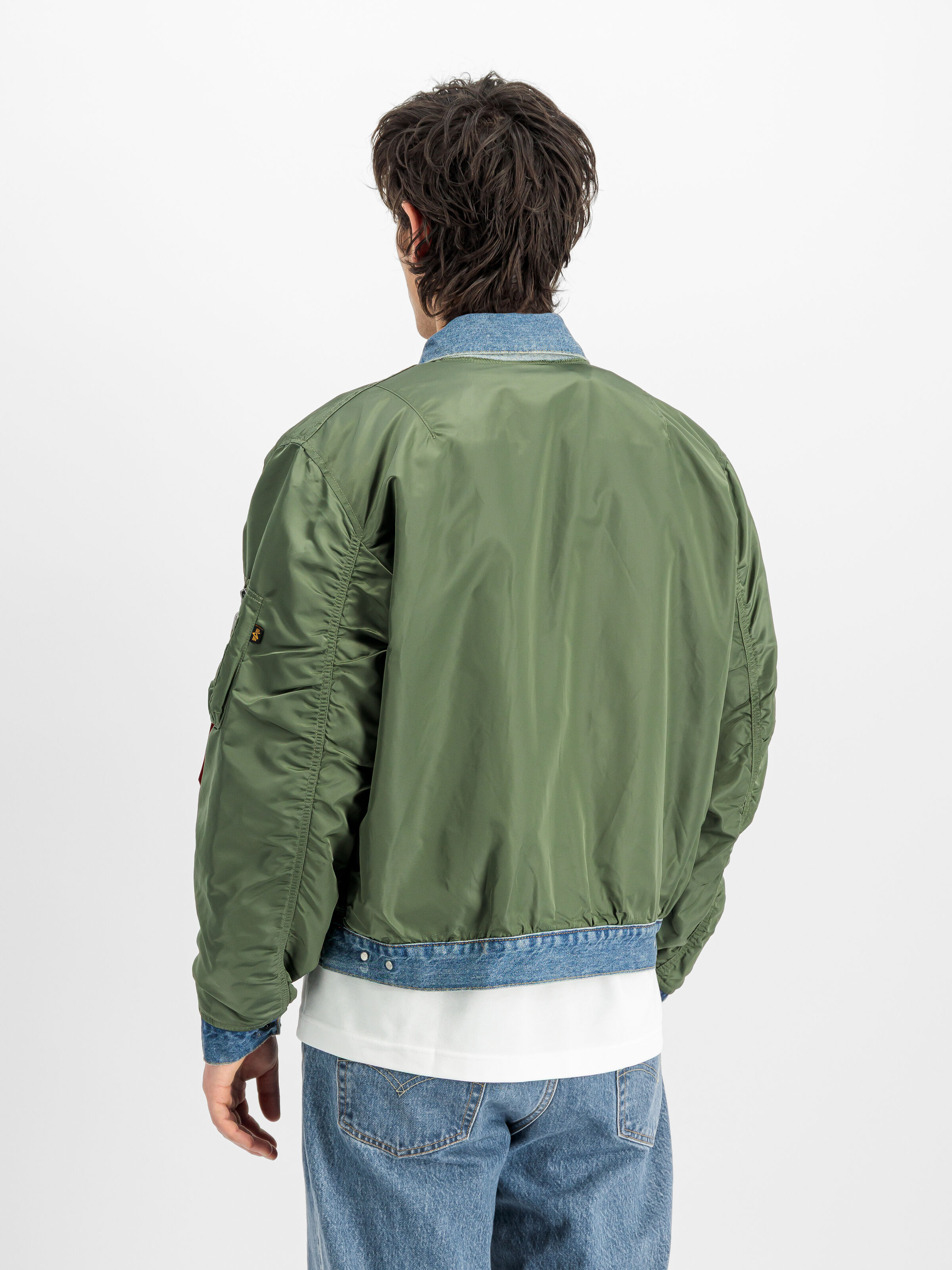 ALPHA x EYE JUNYA WATANABE MA-1 Bomber Jacket sage green/indigo 268171_01_2_model_00004_230621