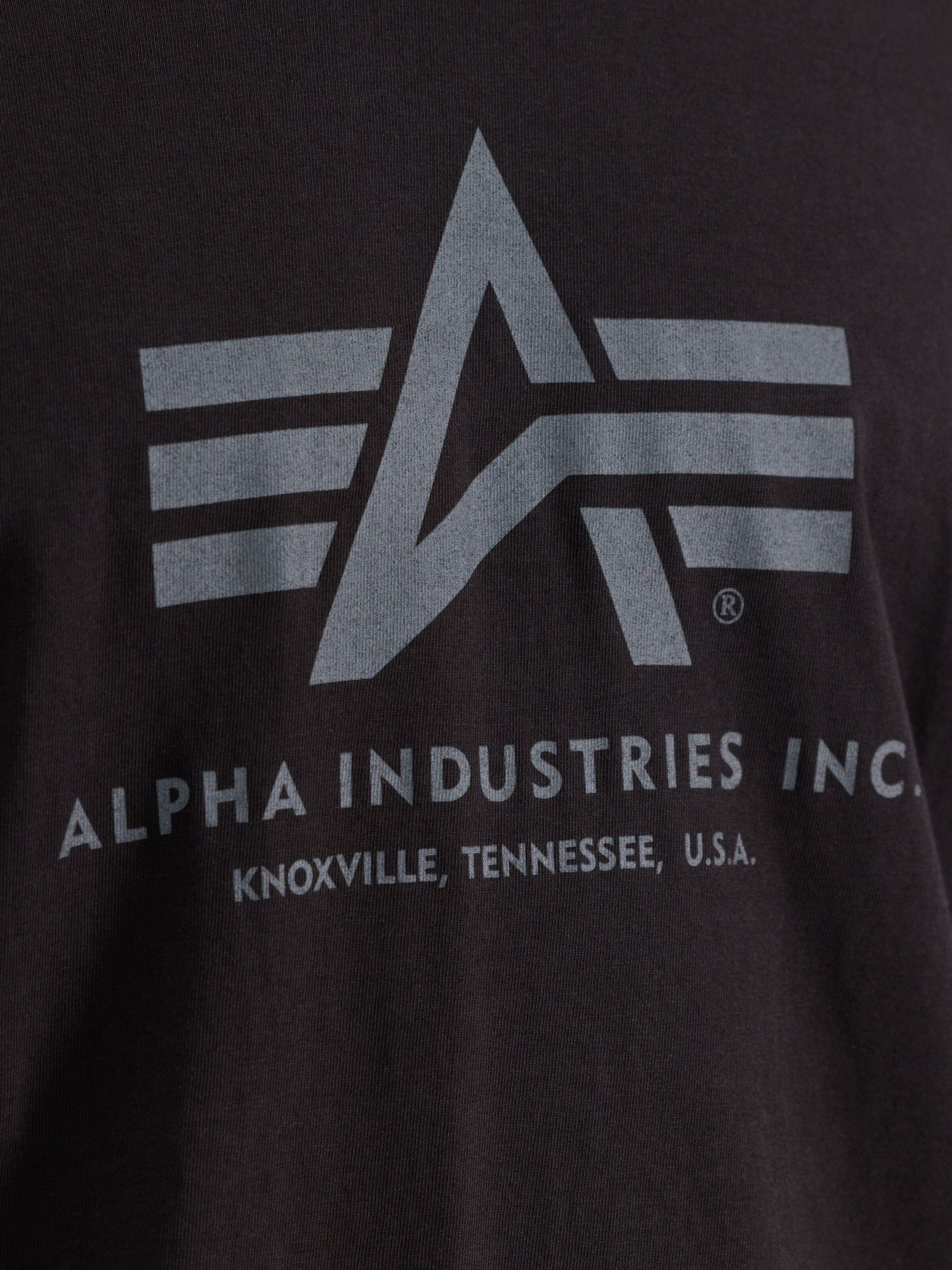 Basic Longsleeve black/greyblack 176531_308_alpha_industries_basic_ls_00004_182785