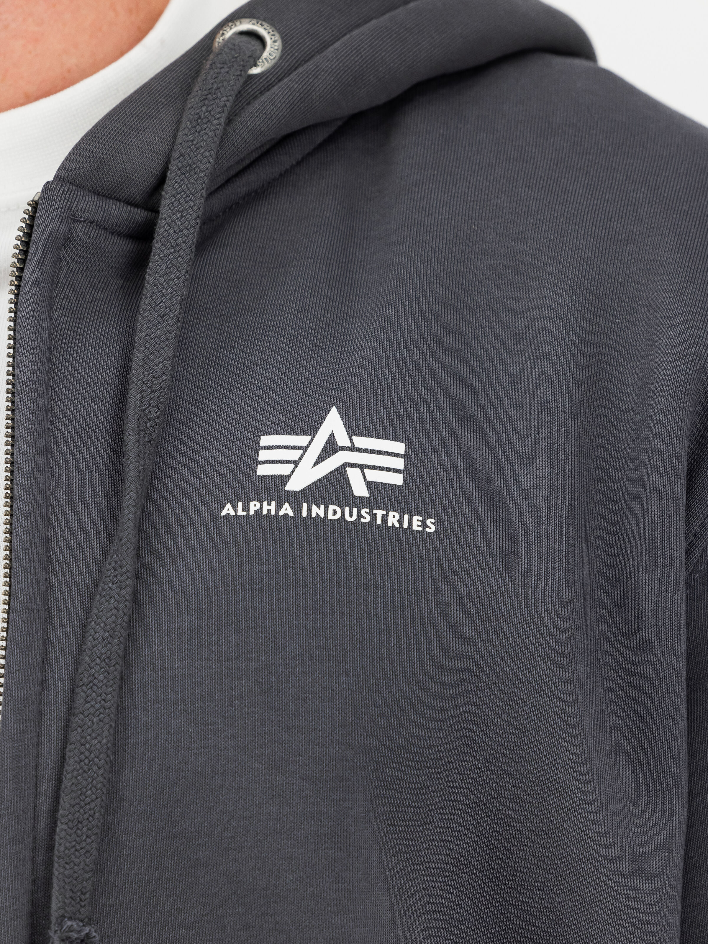 Basic Small Logo Zip Hoodie vintage grey 118342_684_3_detail_00001_190831