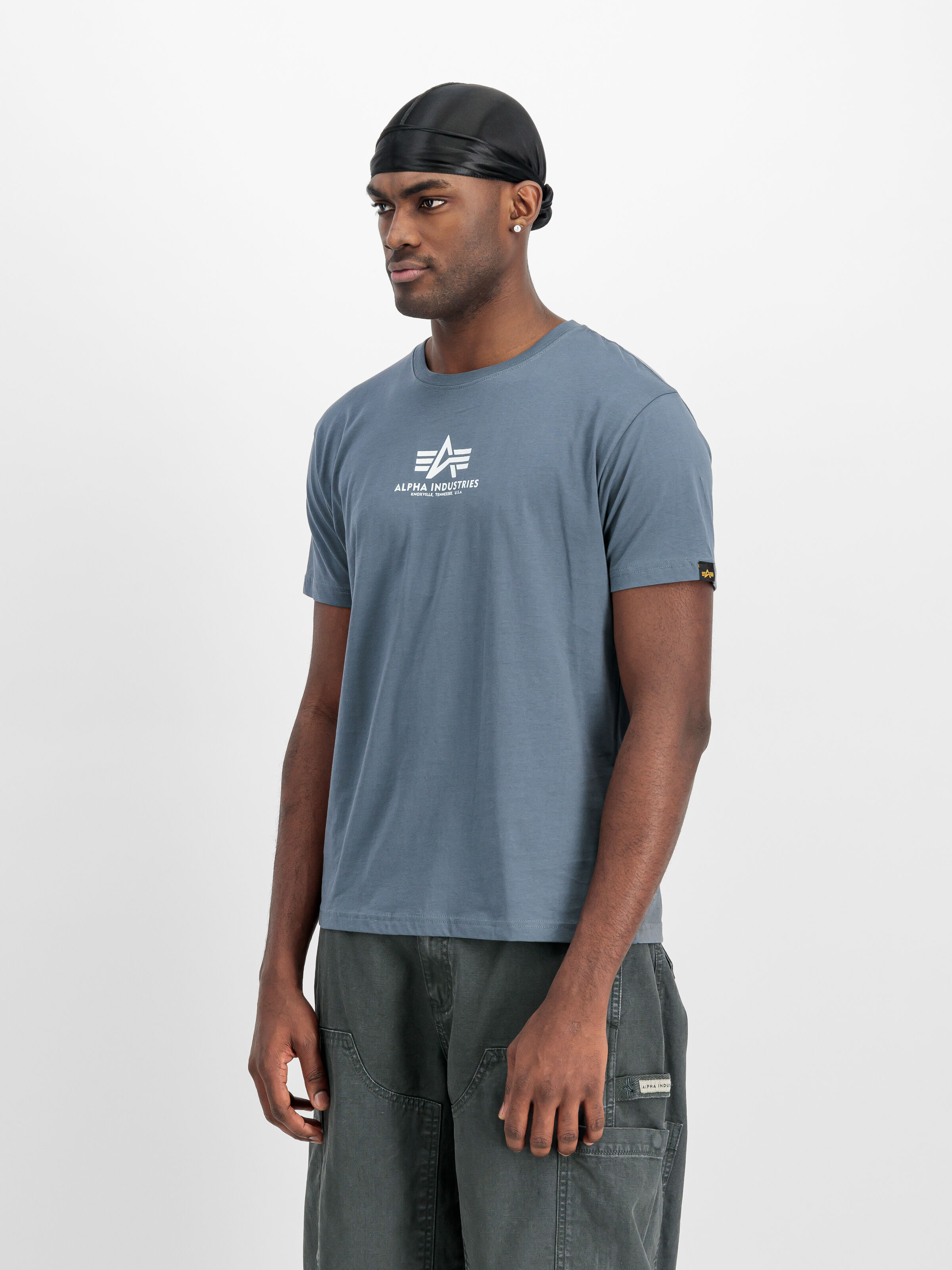 Basic Mid Logo T-Shirt denim blue 118533_439_2_model_00002_160743