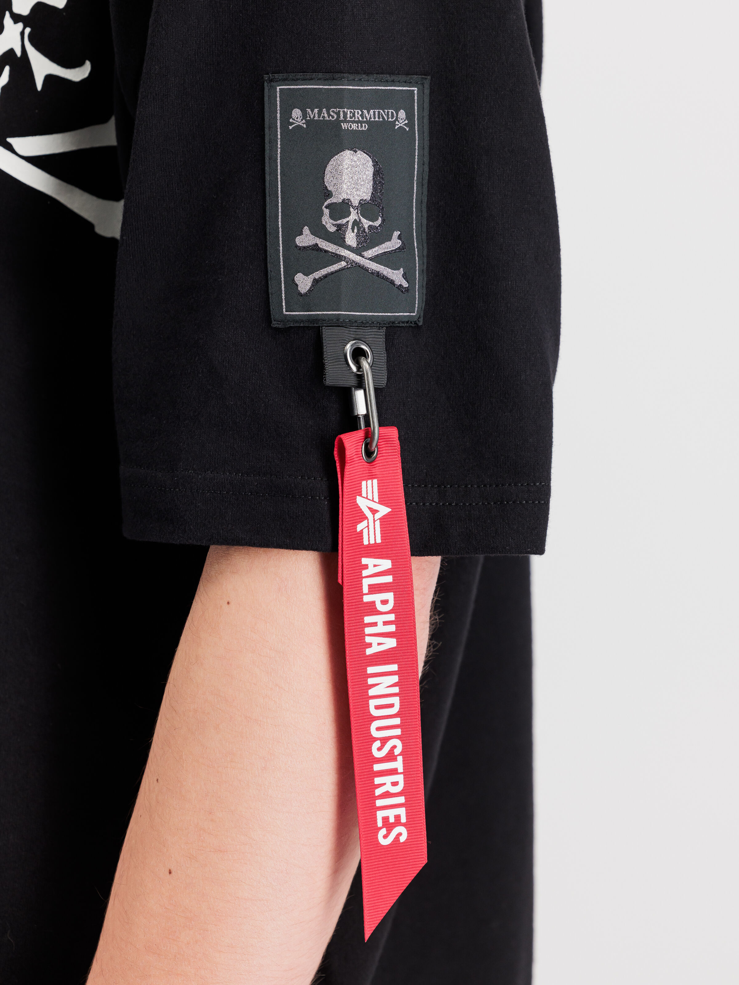 ALPHA x MASTERMIND Graphic Logo T-Shirt black 258021_03_3_detail_00001_215785