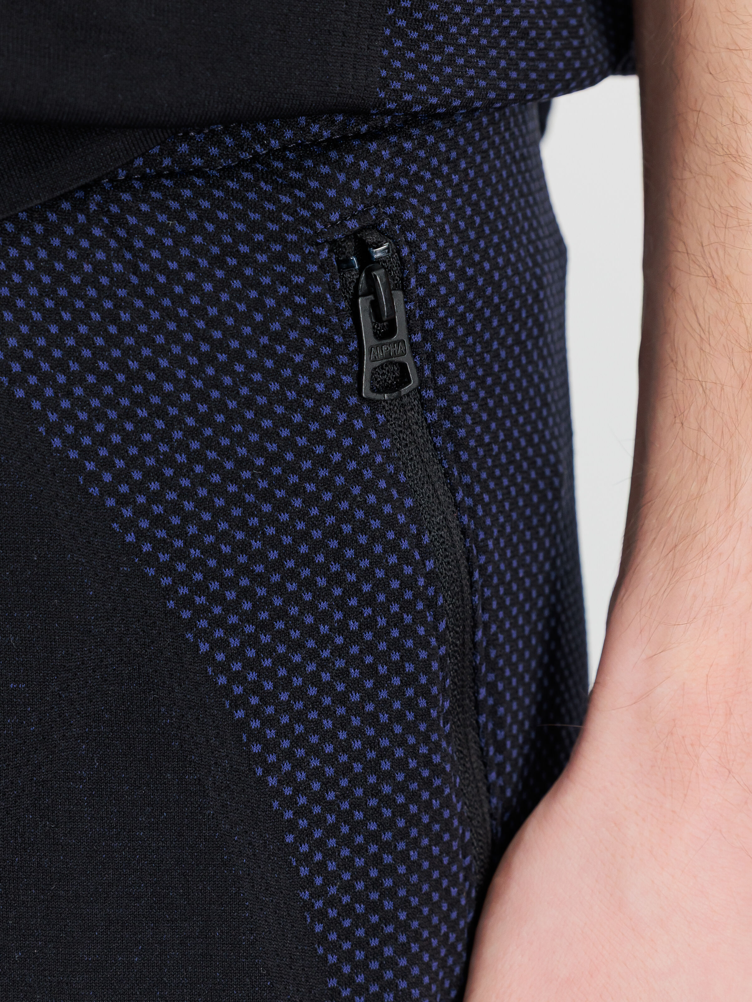 Seamless Short black 756361_03_3_detail_00001_155164