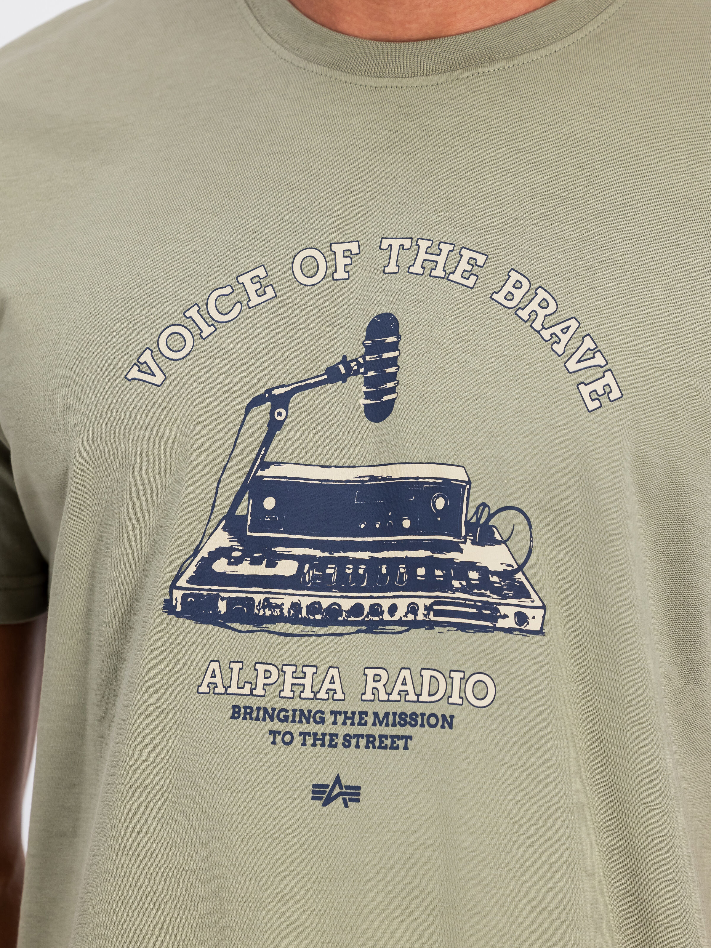 Alpha Radio T-Shirt olive 266507_11_3_detail_00001_210755