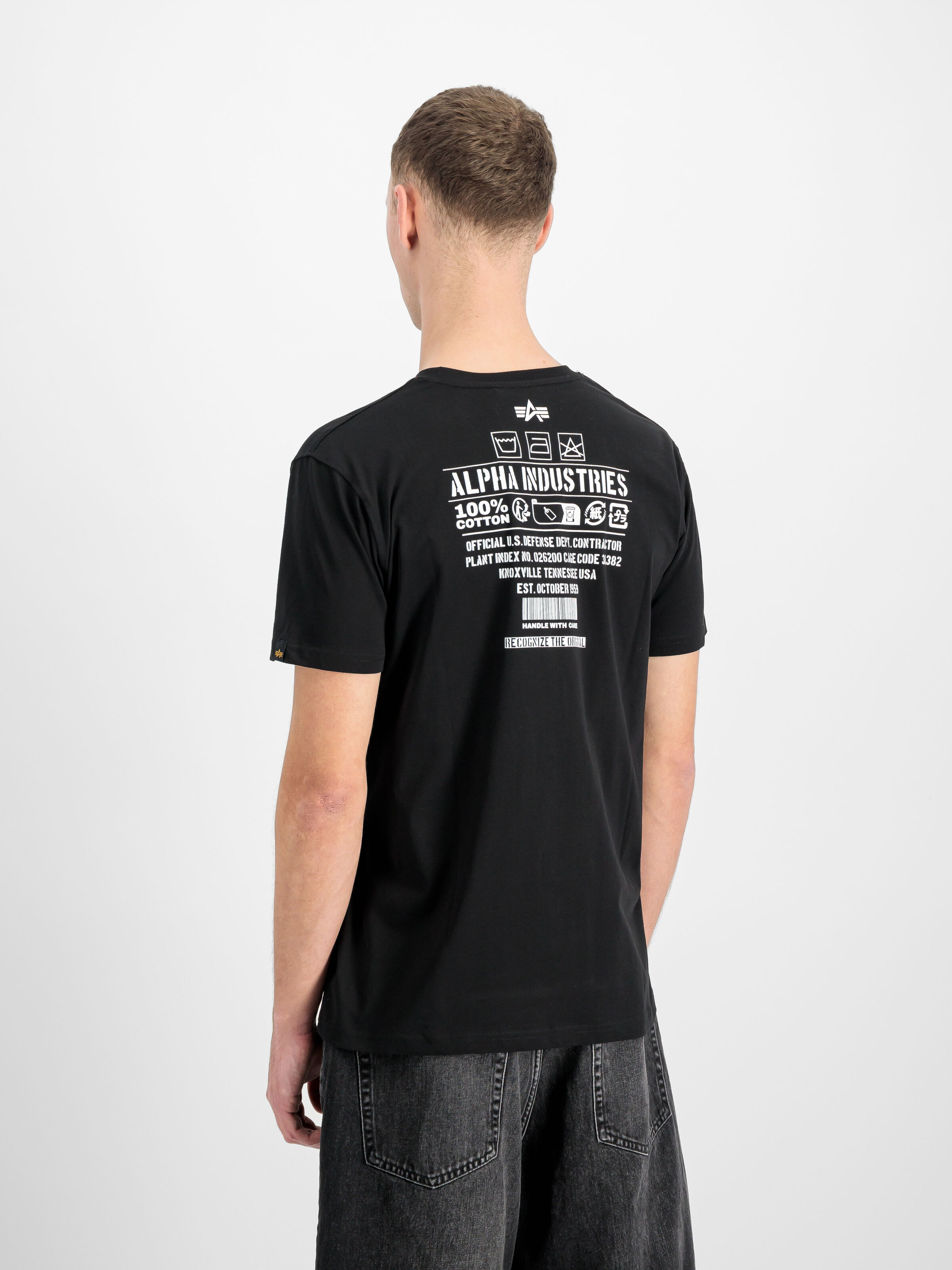 Dog-Tag T-Shirt black 266529_03_2_model_00003_219670