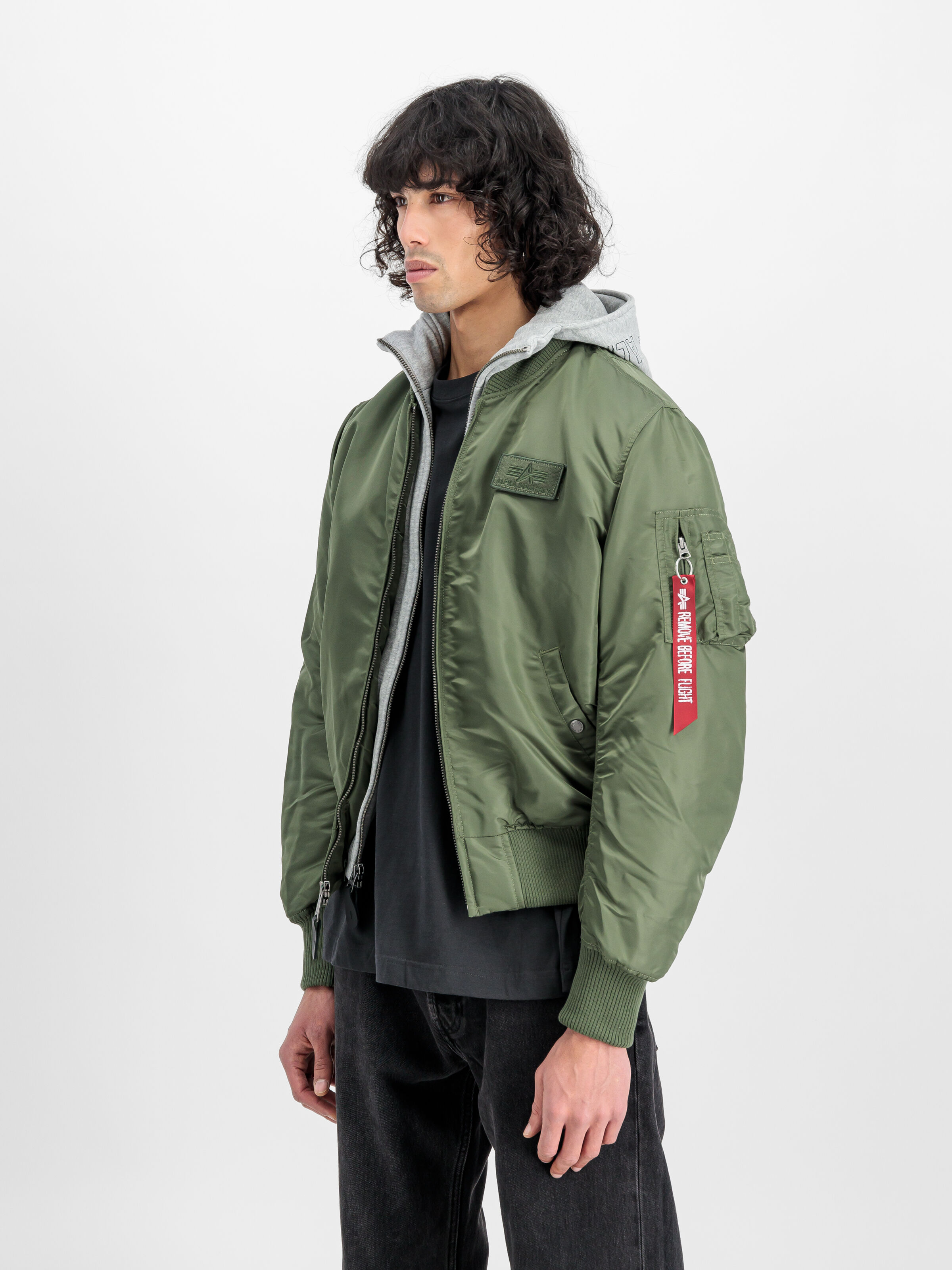 MA-1 D-Tec Hood Bomber Jacket sage-green 183110_01_2_model_00003_127941