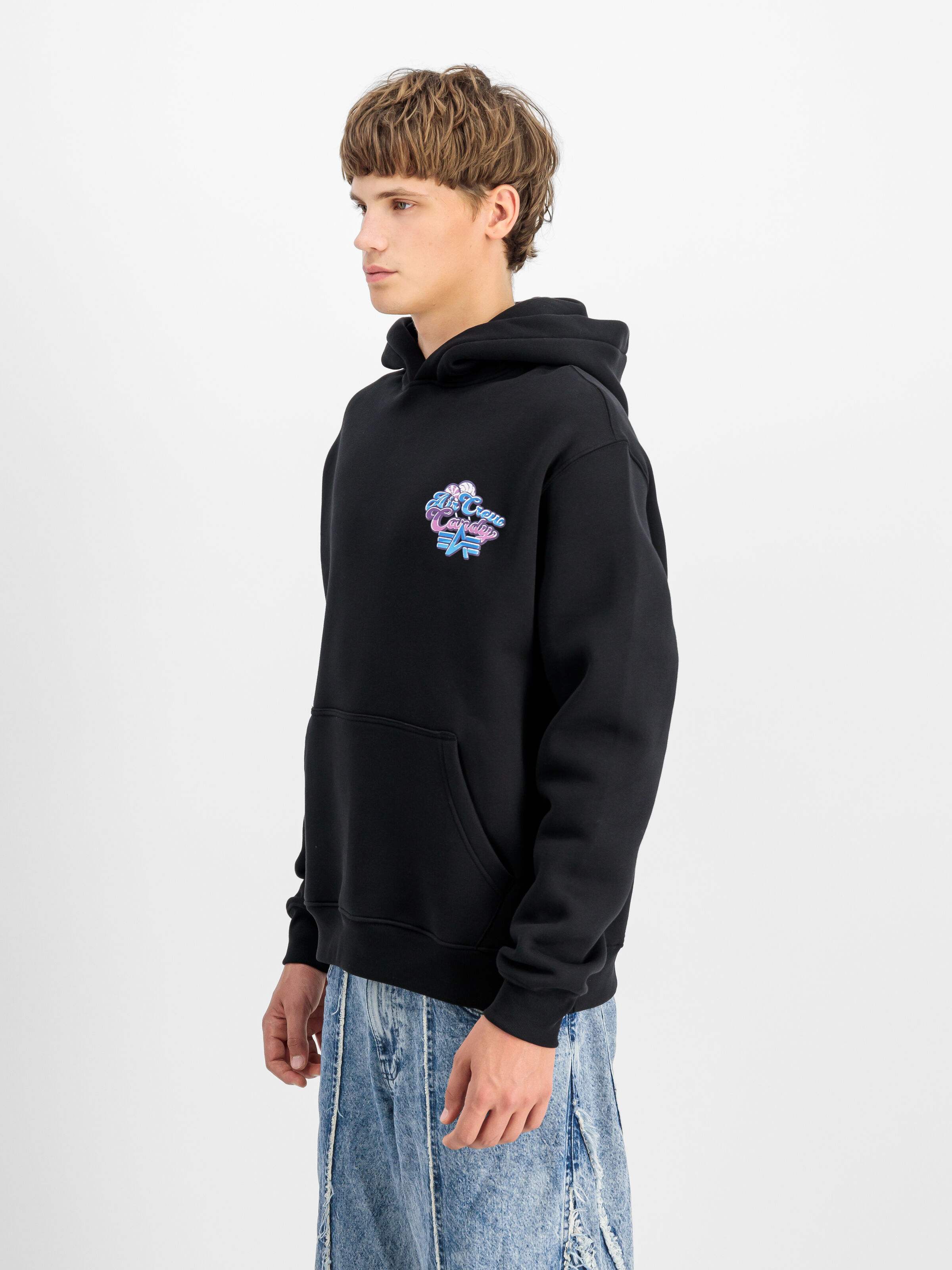 Candy Crew Hoodie black 148336_03_2_model_00003_107928