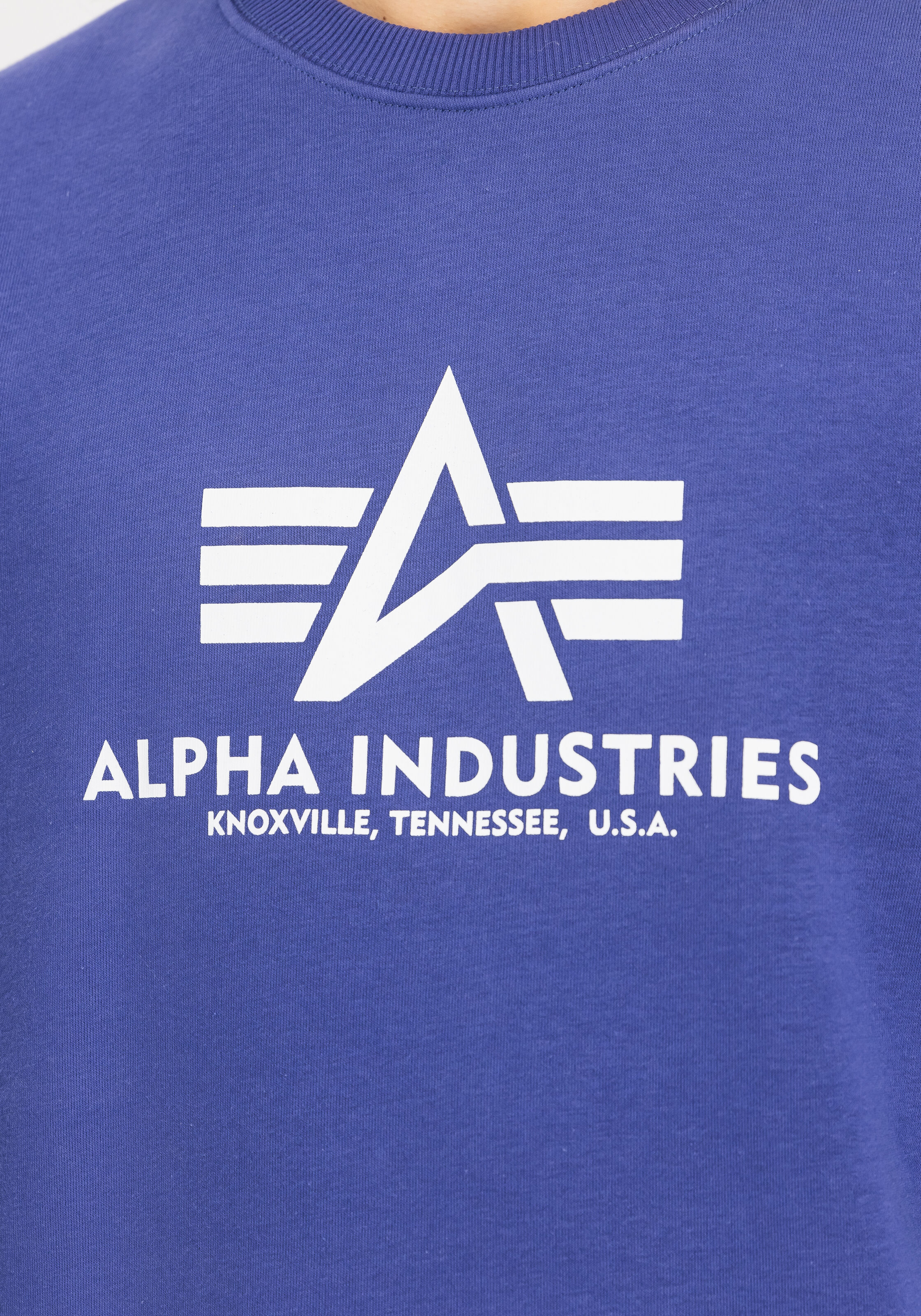 Basic Big Logo Sweatshirt night purple 178302_735_3_detail_00001_146408