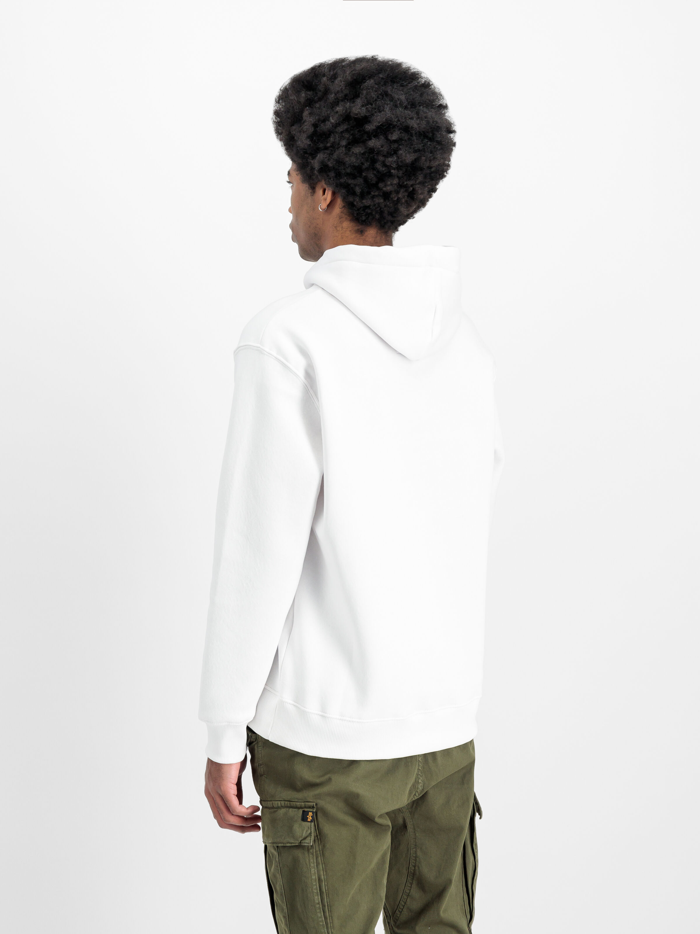 Basic Small Logo Hoodie white 196318_09_2_model_00004_131609