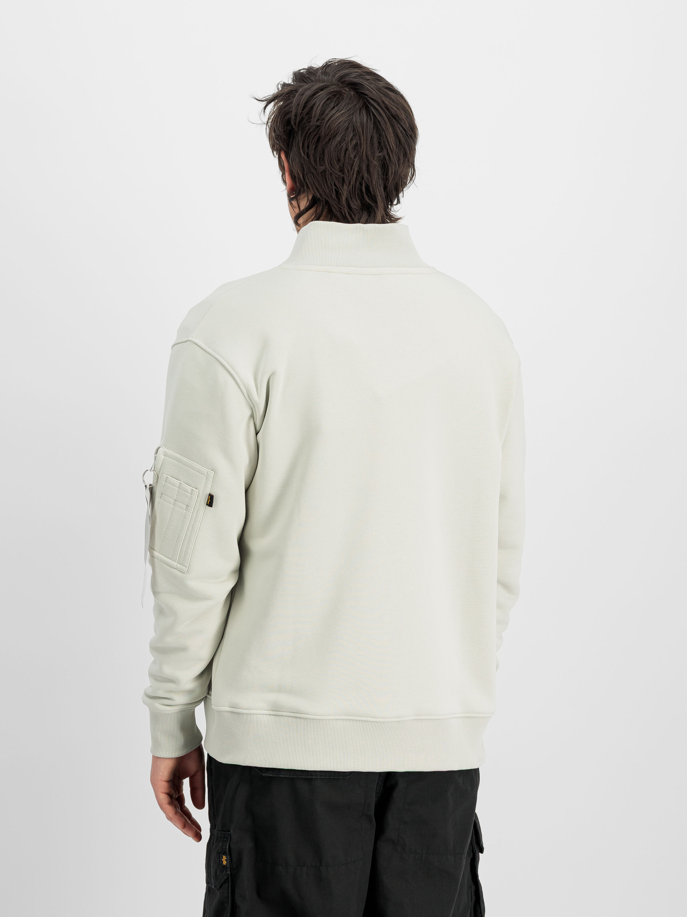 DTM Mid Logo Jacket stone 268302_10_2_model_00003_232246