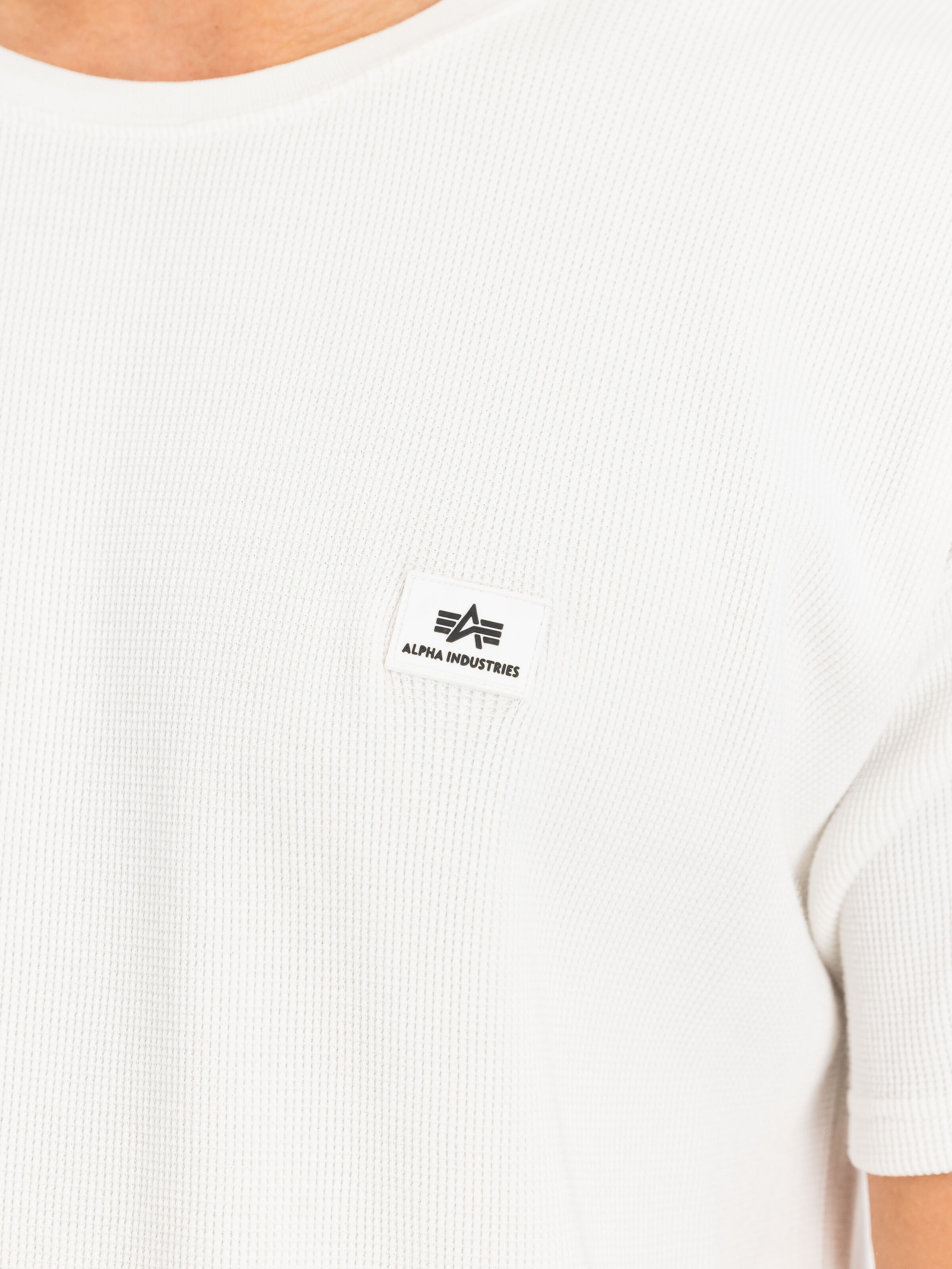Waffle Small Logo T-Shirt white 266524_09_3_detail_00001_213886