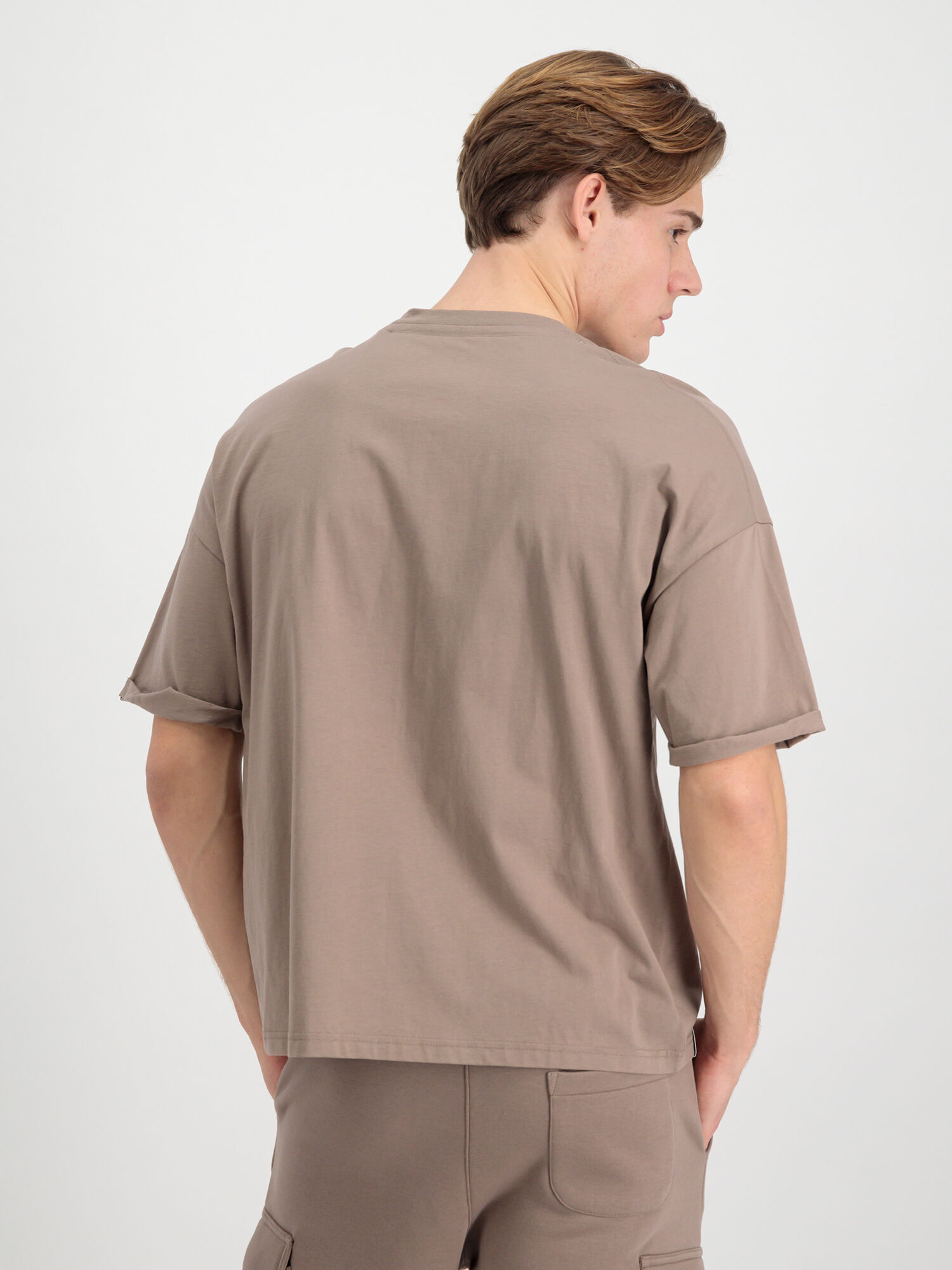 118532_628_alpha_industries_organics_os_roll_up_t_004_124153