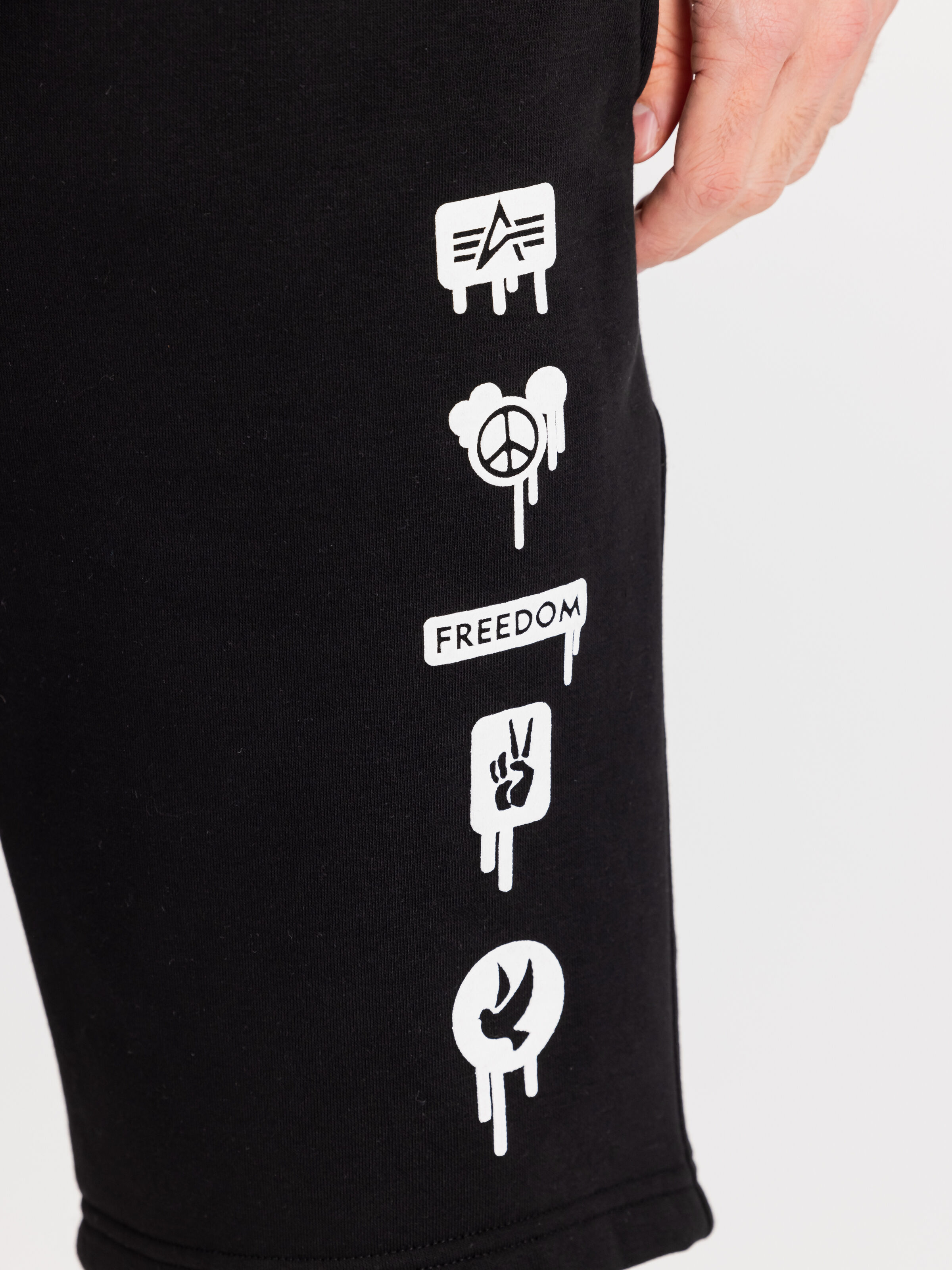 Freedom Jogger Short black 156375_03_3_detail_00001_143286