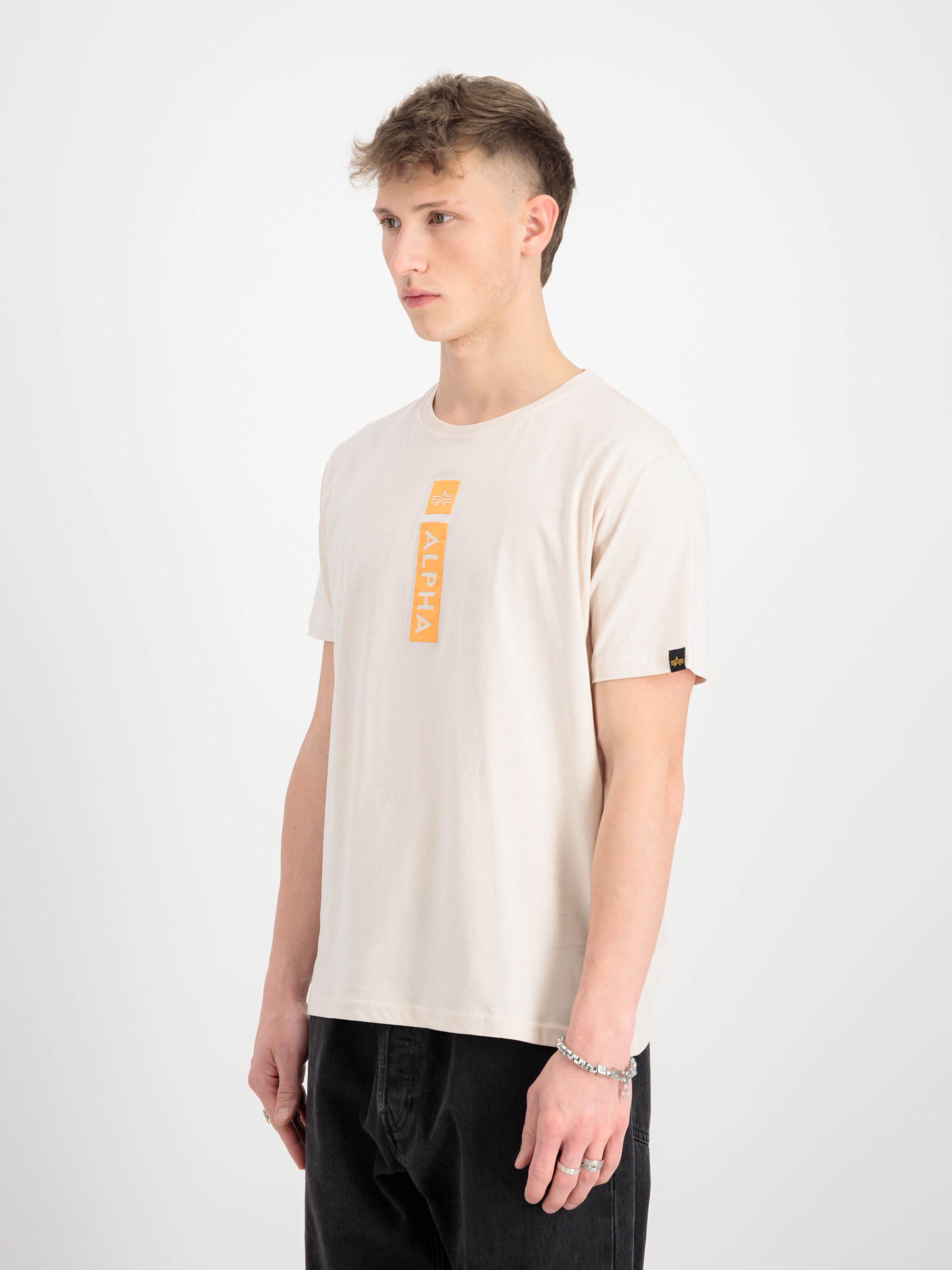 Alpha Puff Print T-Shirt jet stream white 146509_578_2_model_00003_129932