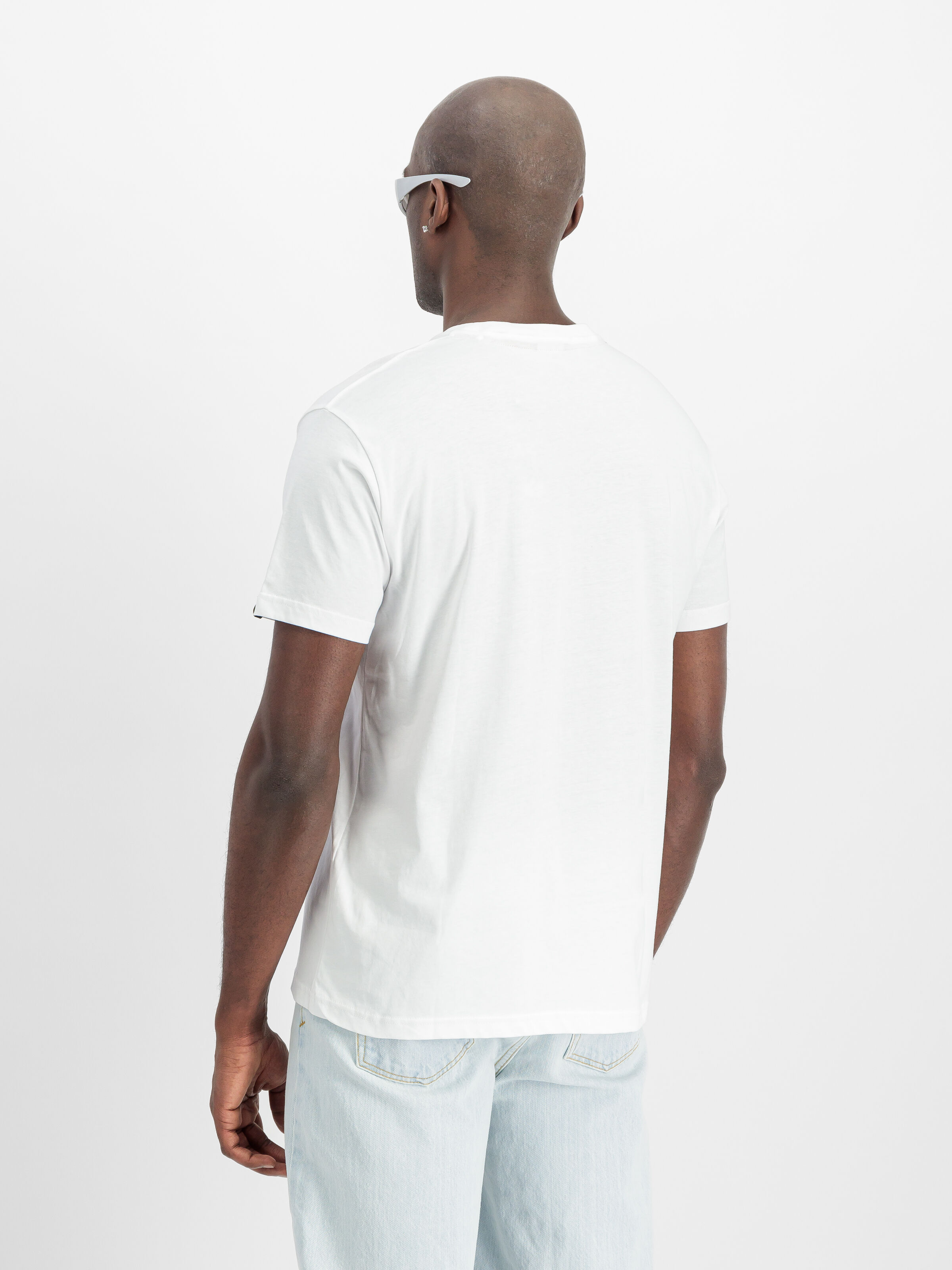 Alpha Puff Print T-Shirt white 146509_09_2_model_00003_160611