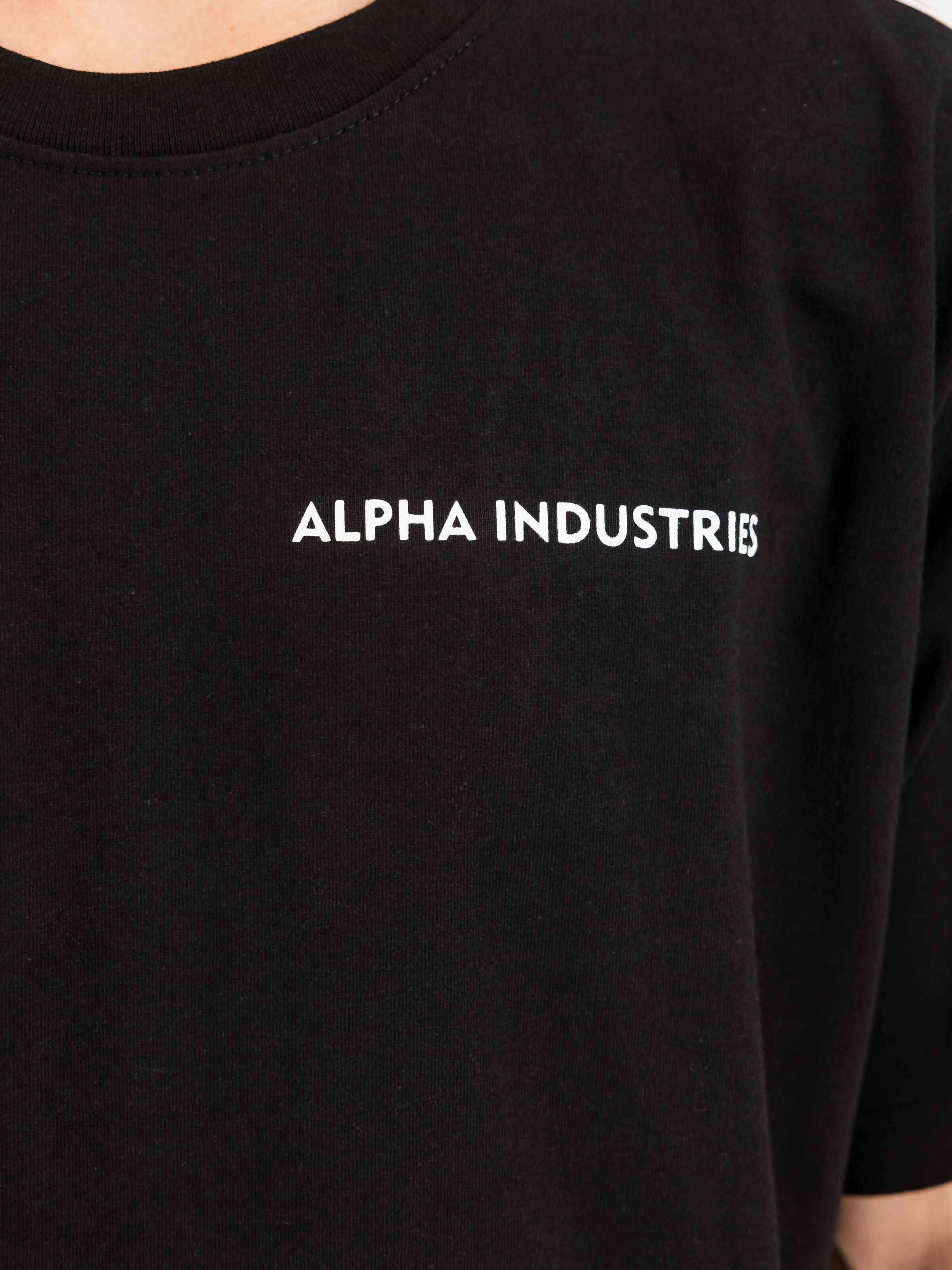Logo Track Tape T-Shirt black 268503_03_3_detail_00002_243754