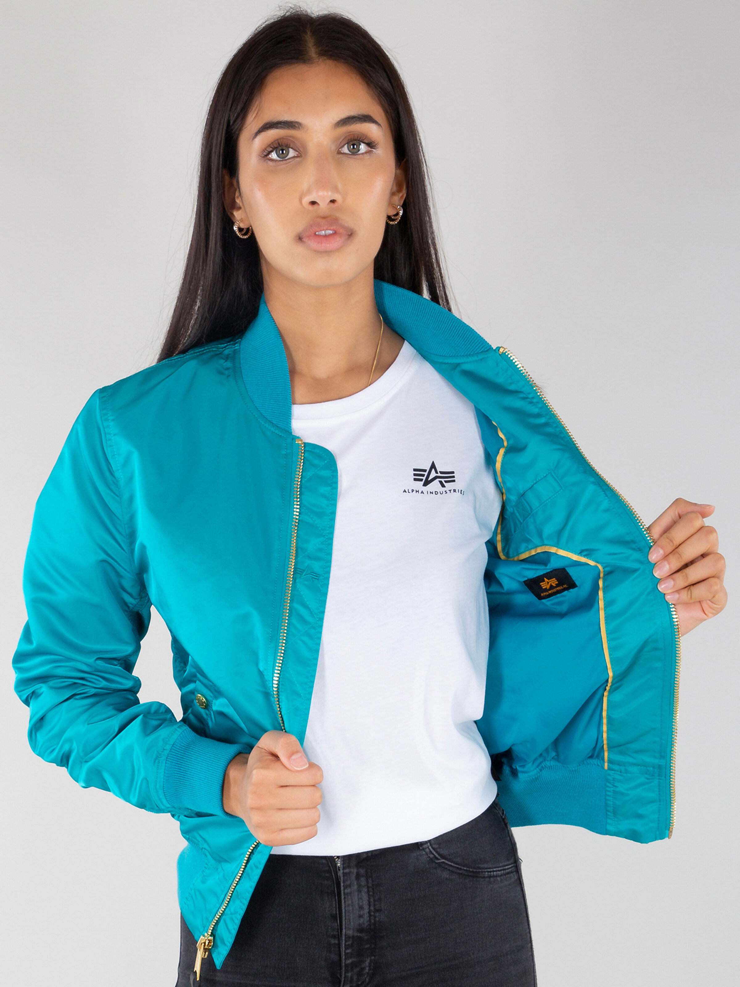 MA-1 VF Light Bomber Jacket Women blue lagoon 156001_576_alpha_industries_ma_1_vf_lw_wmn_002_221307