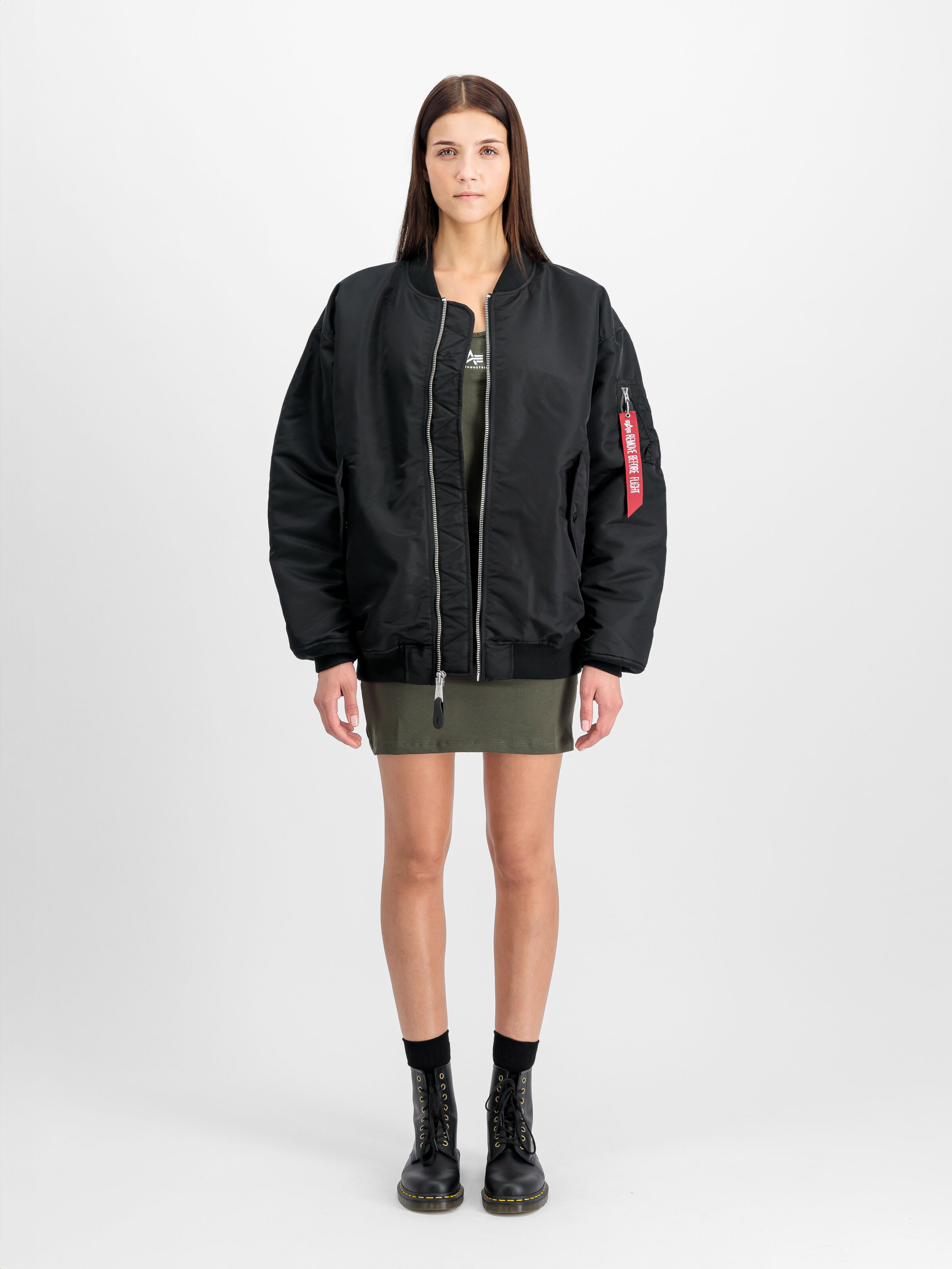 MA-1 Core Bomber Jacket Women black 108010_03_2_model_00001_119705