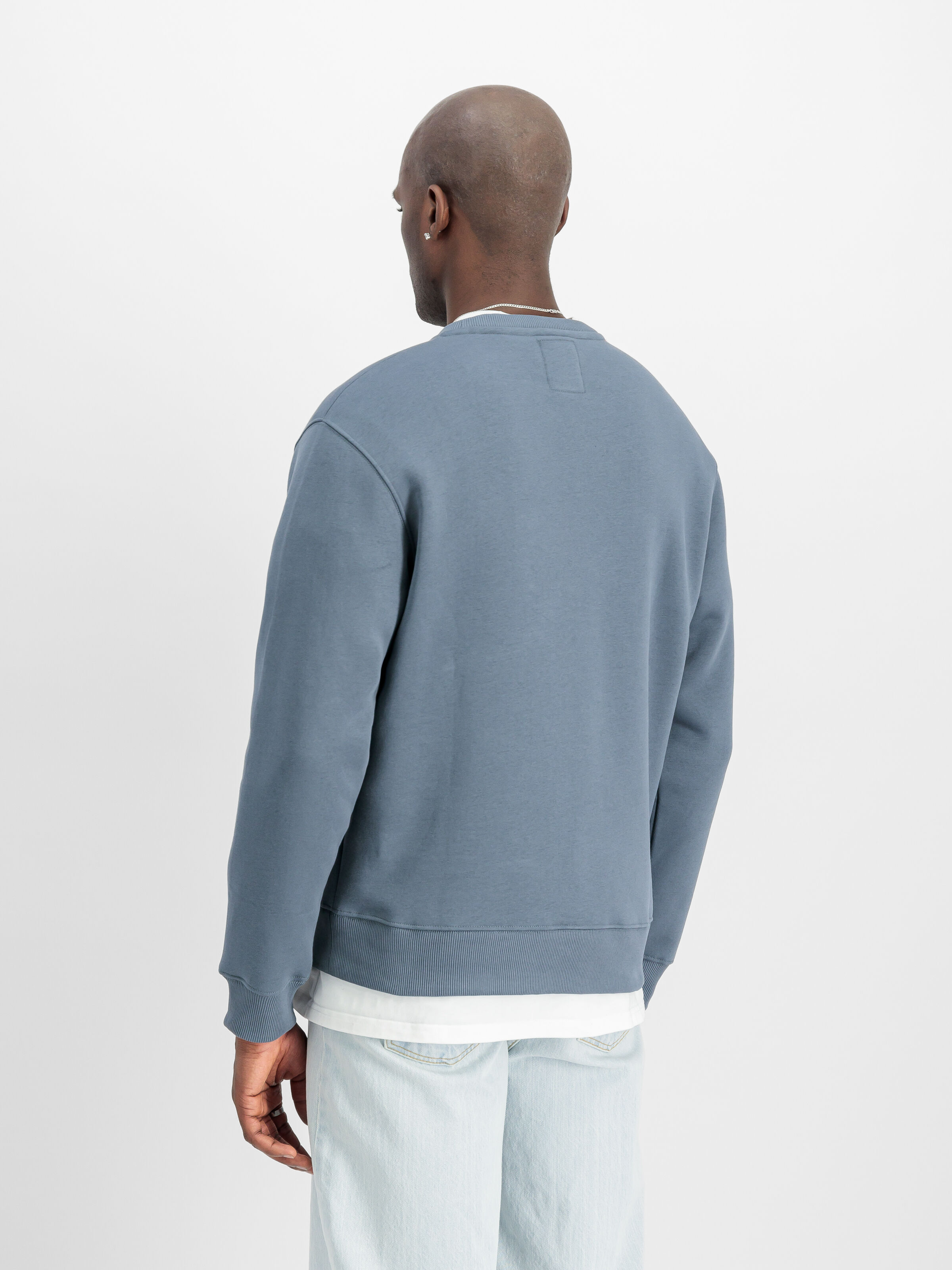 Basic Small Logo Sweatshirt denim blue 188307_439_2_model_00003_160121