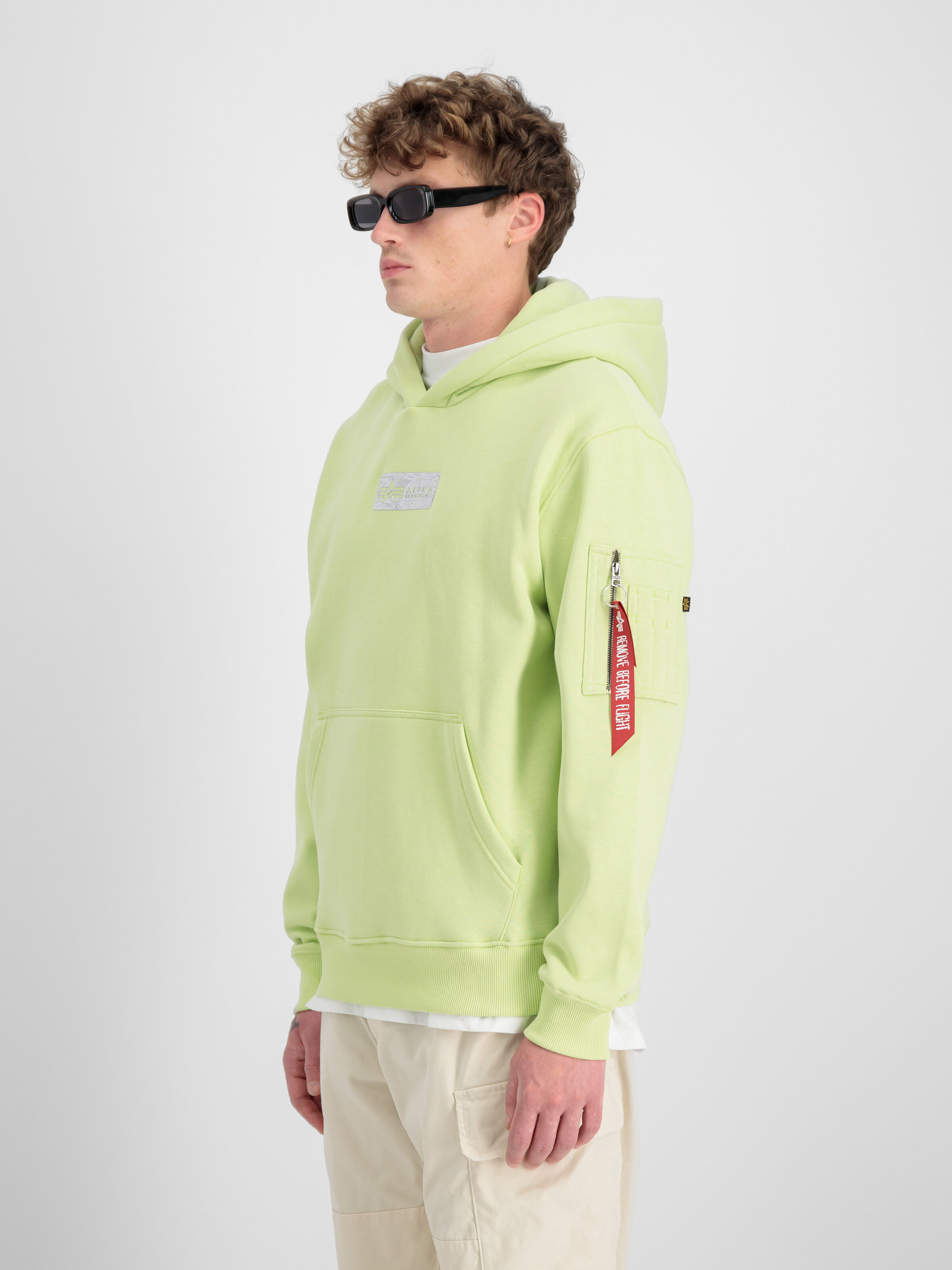 Metal Plate Hoodie Arctic Lime 148339_722_2_model_00003_98477