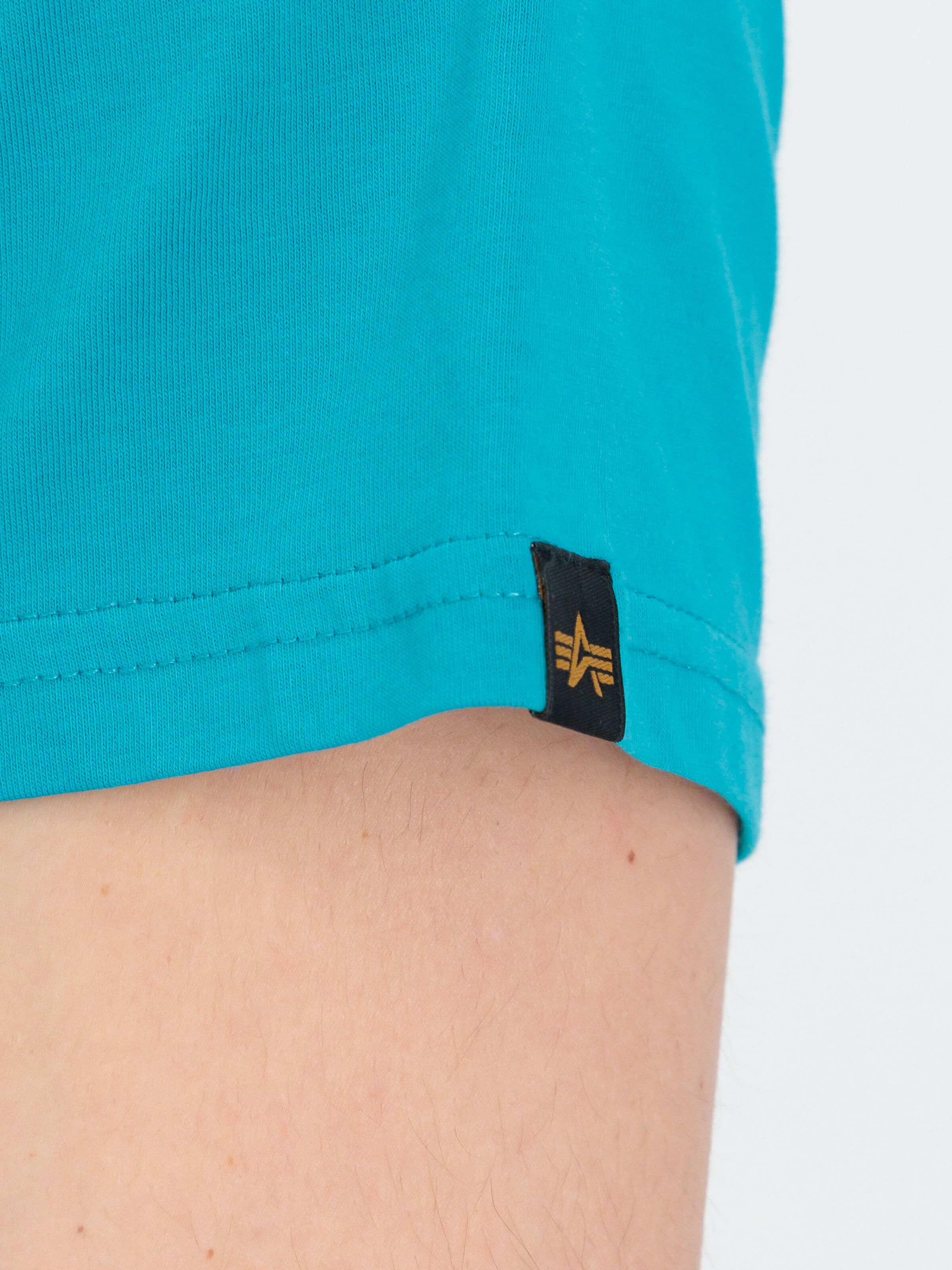 Basic Big Logo T-Shirt blue lagoon 100501_576_alpha_industries_basic_t_005_182290