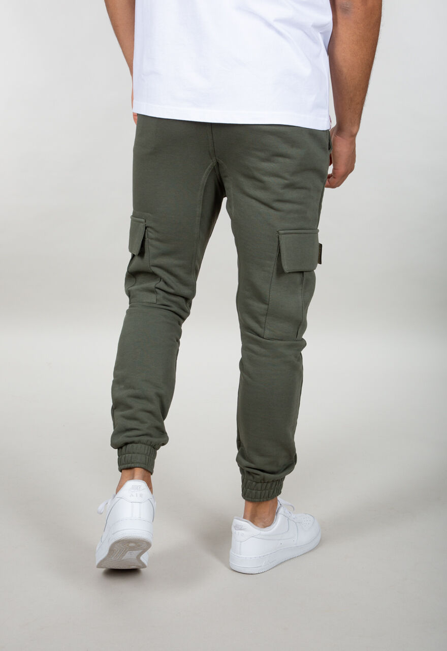 Terry Jogger dark olive 116204_142_alpha-industries-terry-jogger-004_645_182053