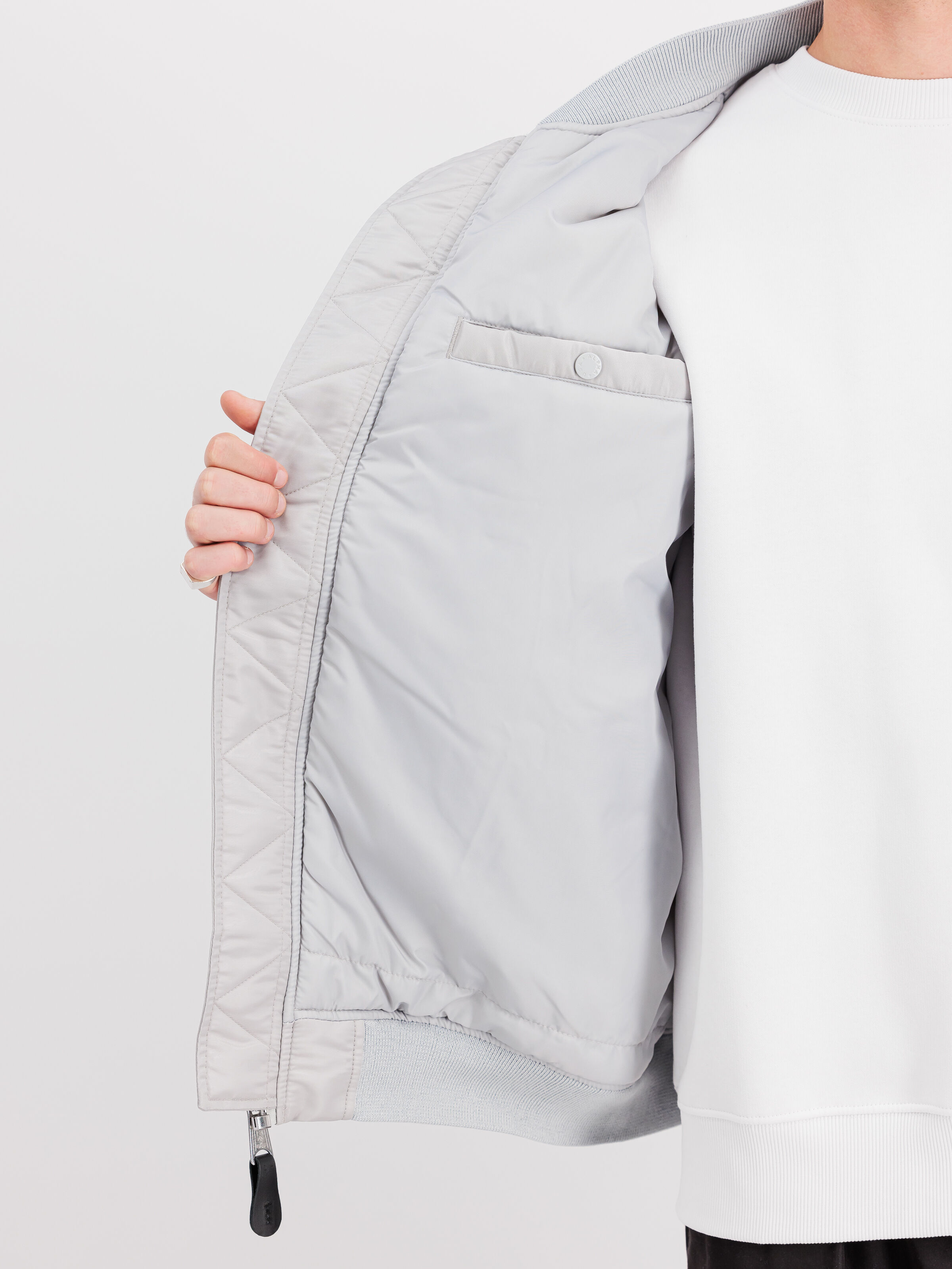 MA-1 CS Bomber Jacket pastel grey 136136_666_3_detail_00001_122318