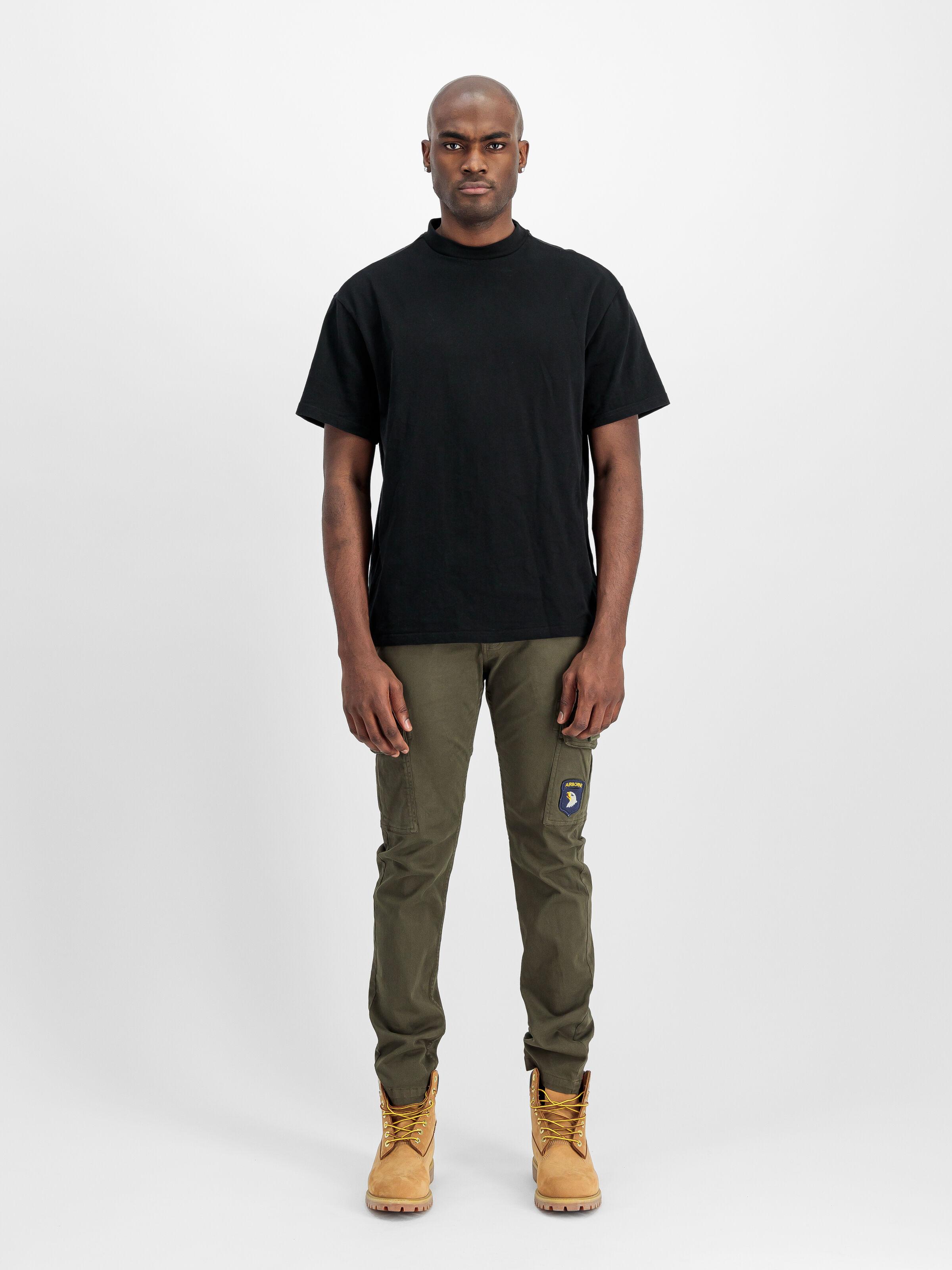 Petrol Patch Pant black olive 178207_413_2_model_00001_166275