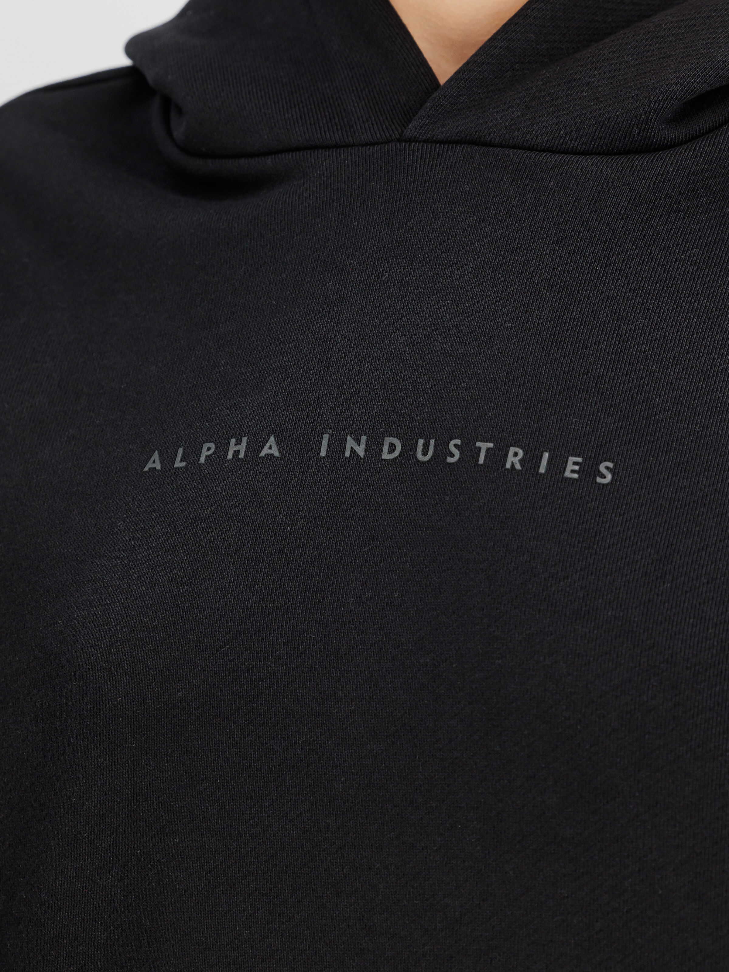 Base Hoodie black 756330_03_3_detail_00001_155199