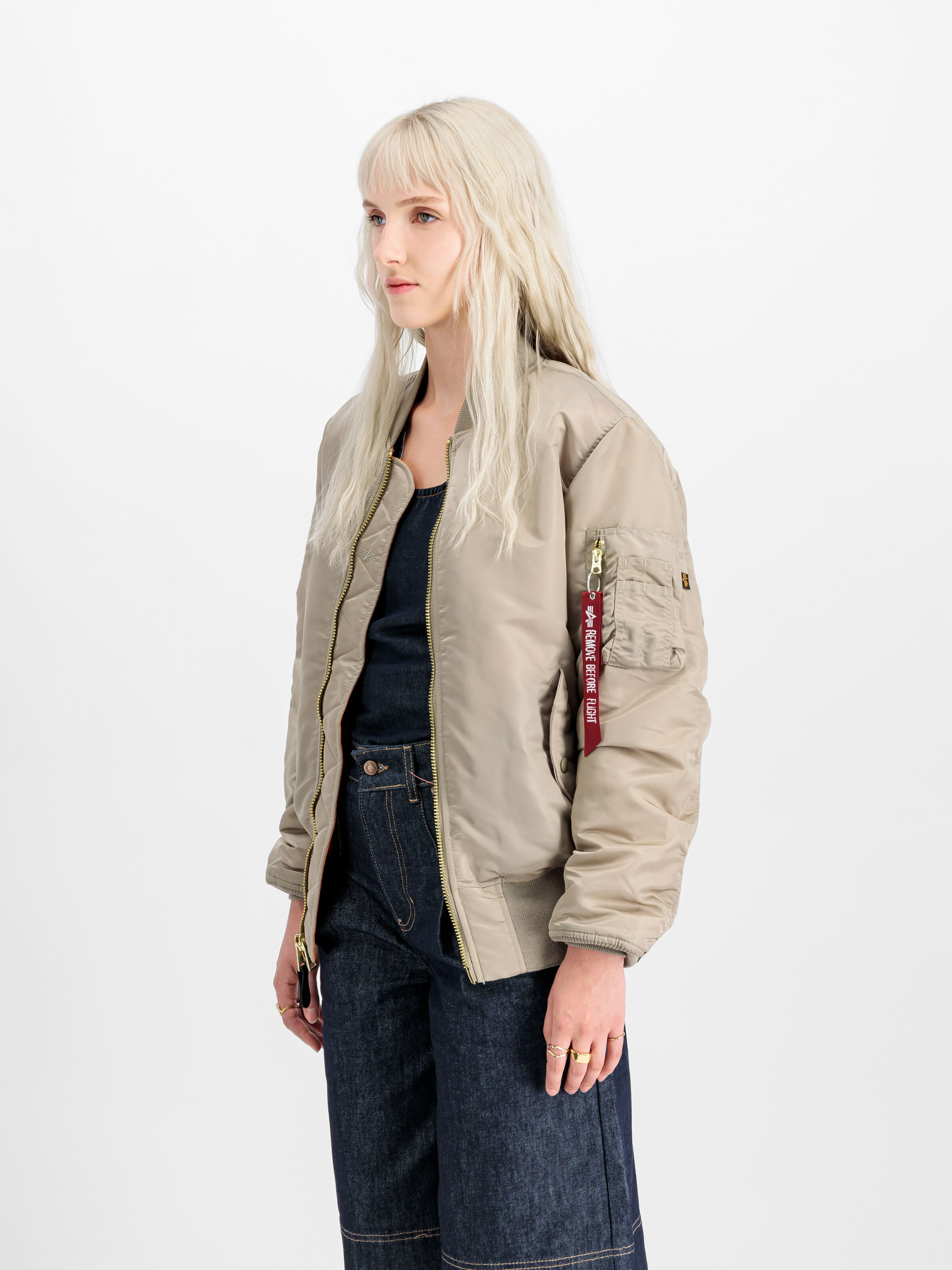 MA-1 Heritage Bomber Jacket vintage sand 100101_679_2_model_00003_101963