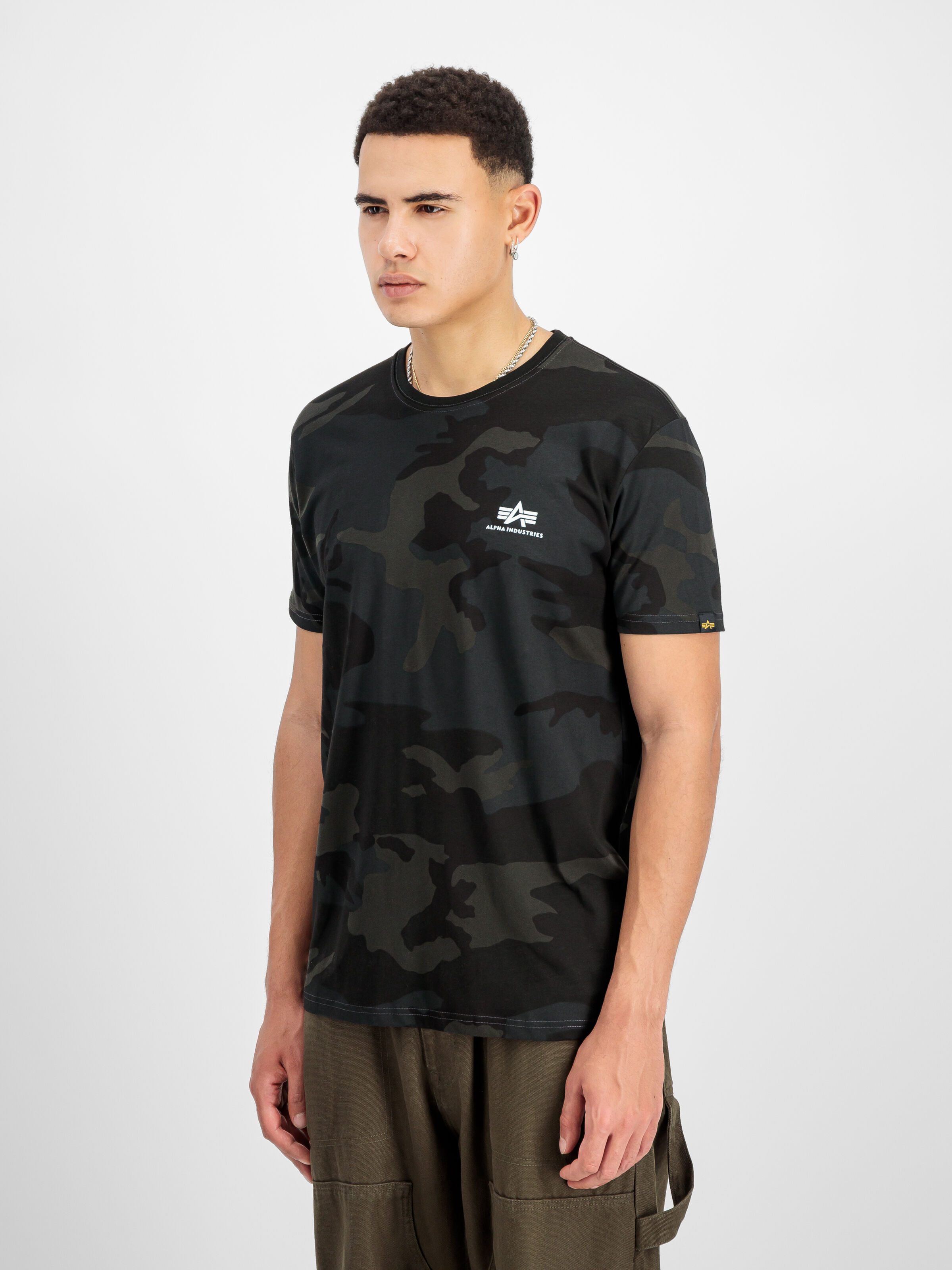 Backprint Camo T-Shirt black camo 128507C_125_2_model_00002_183623