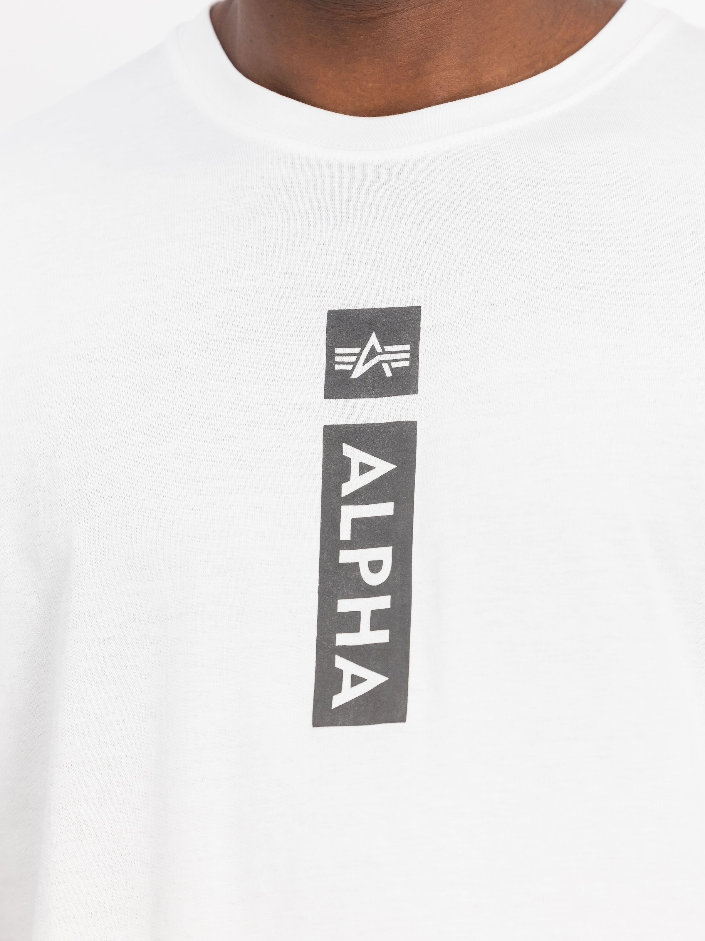 Alpha Puff Print T-Shirt white 146509_09_3_detail_00001_160612