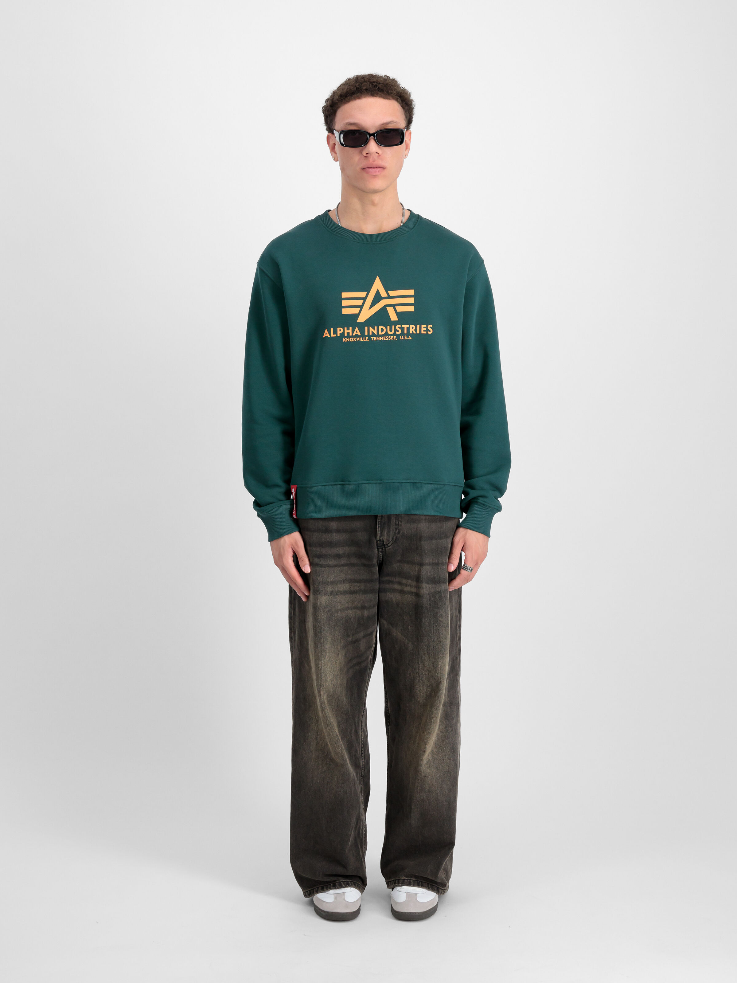 Basic Big Logo Sweatshirt Force Green 178302_720_2_model_00001_97589