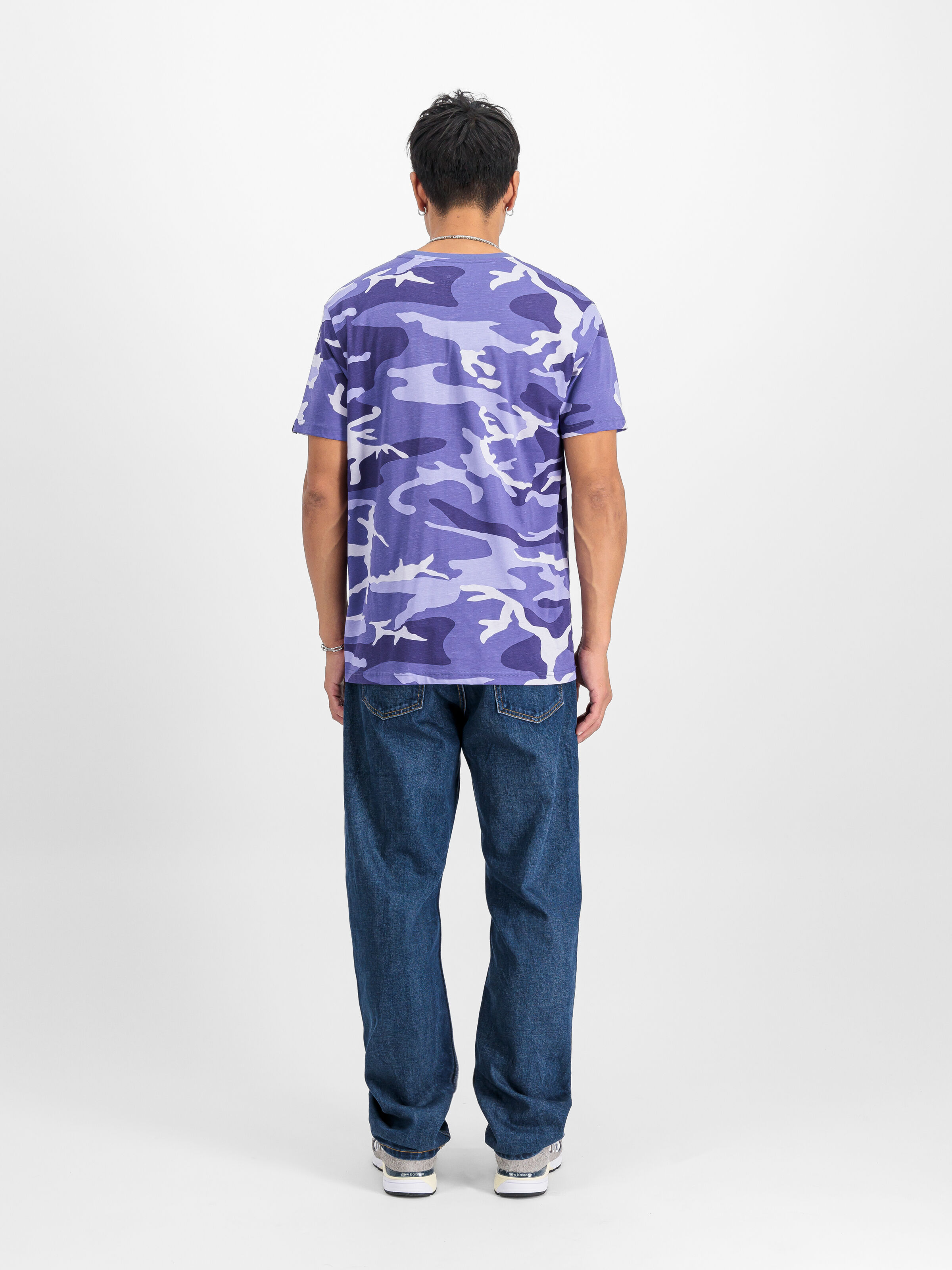 Basic Big Logo Camo T-Shirt night purple camo 100501C_738_2_model_00002_117856