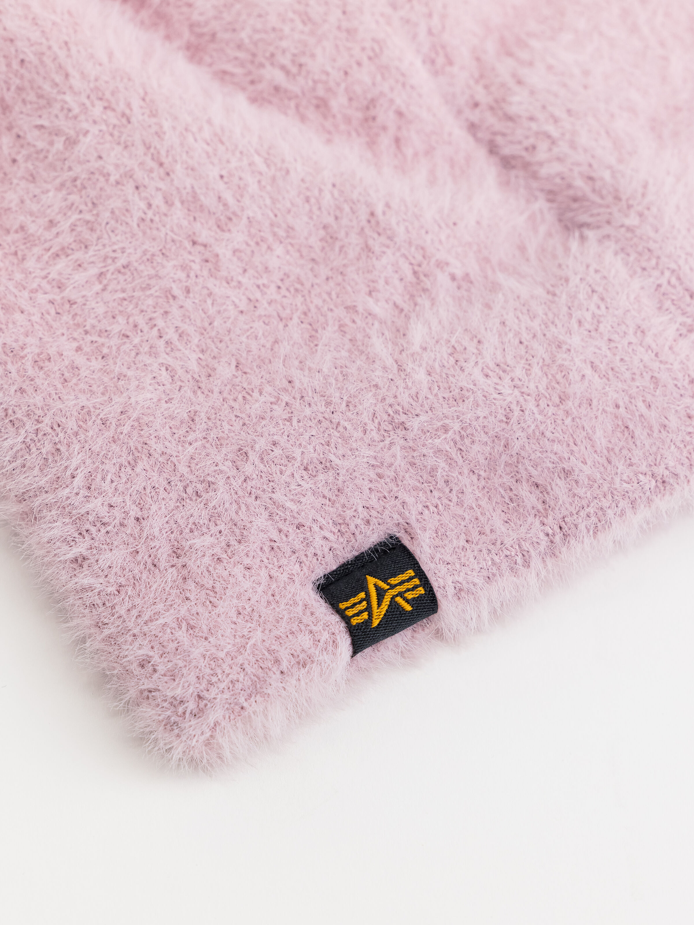 Fluffy Beanie pale lilac 268903_061_3_detail_00002_230506