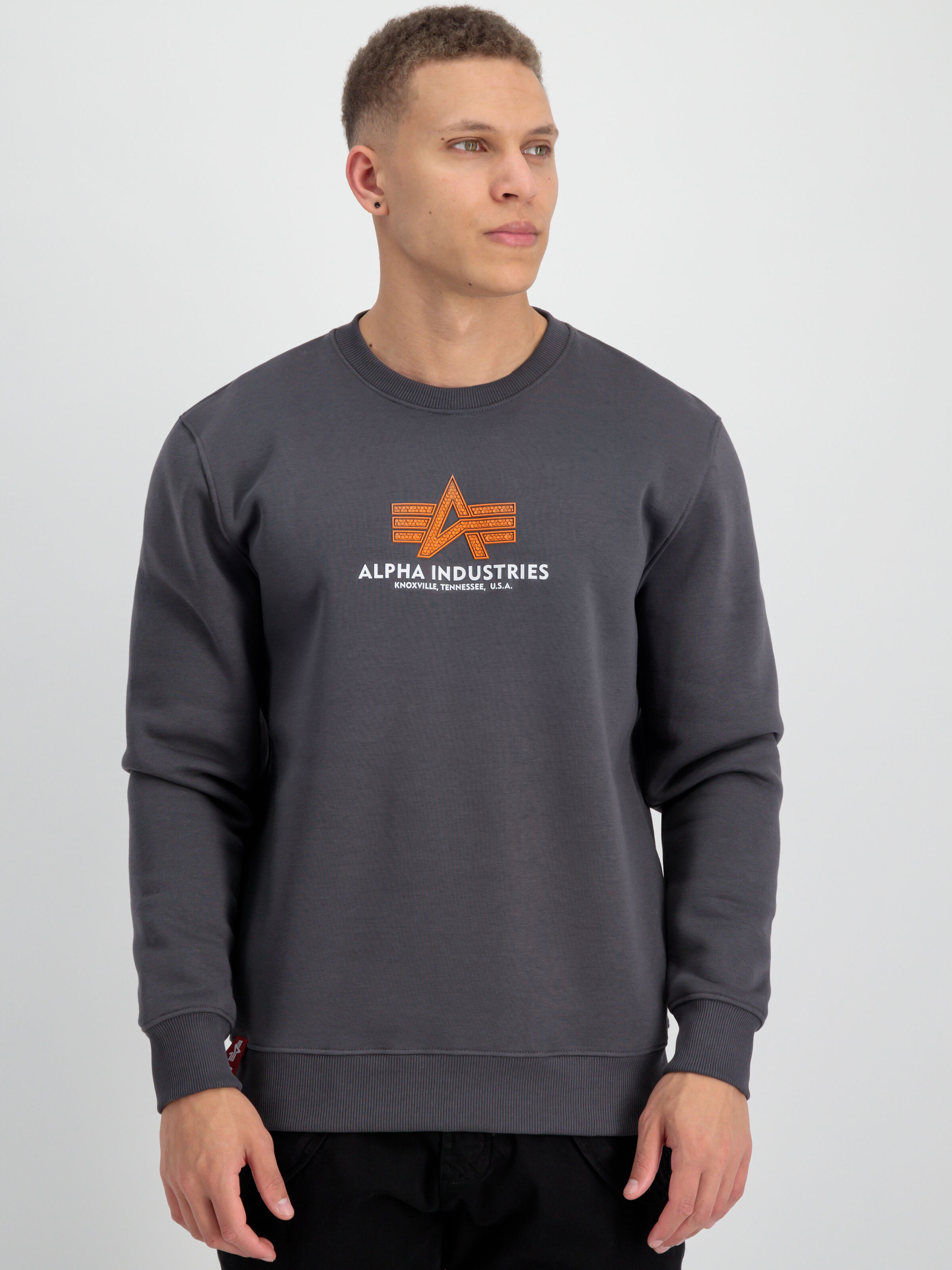 Basic Rubber Sweatshirt vintage grey 178302RB_684_alpha_industries_basic_sweater_rubber_00001_182724