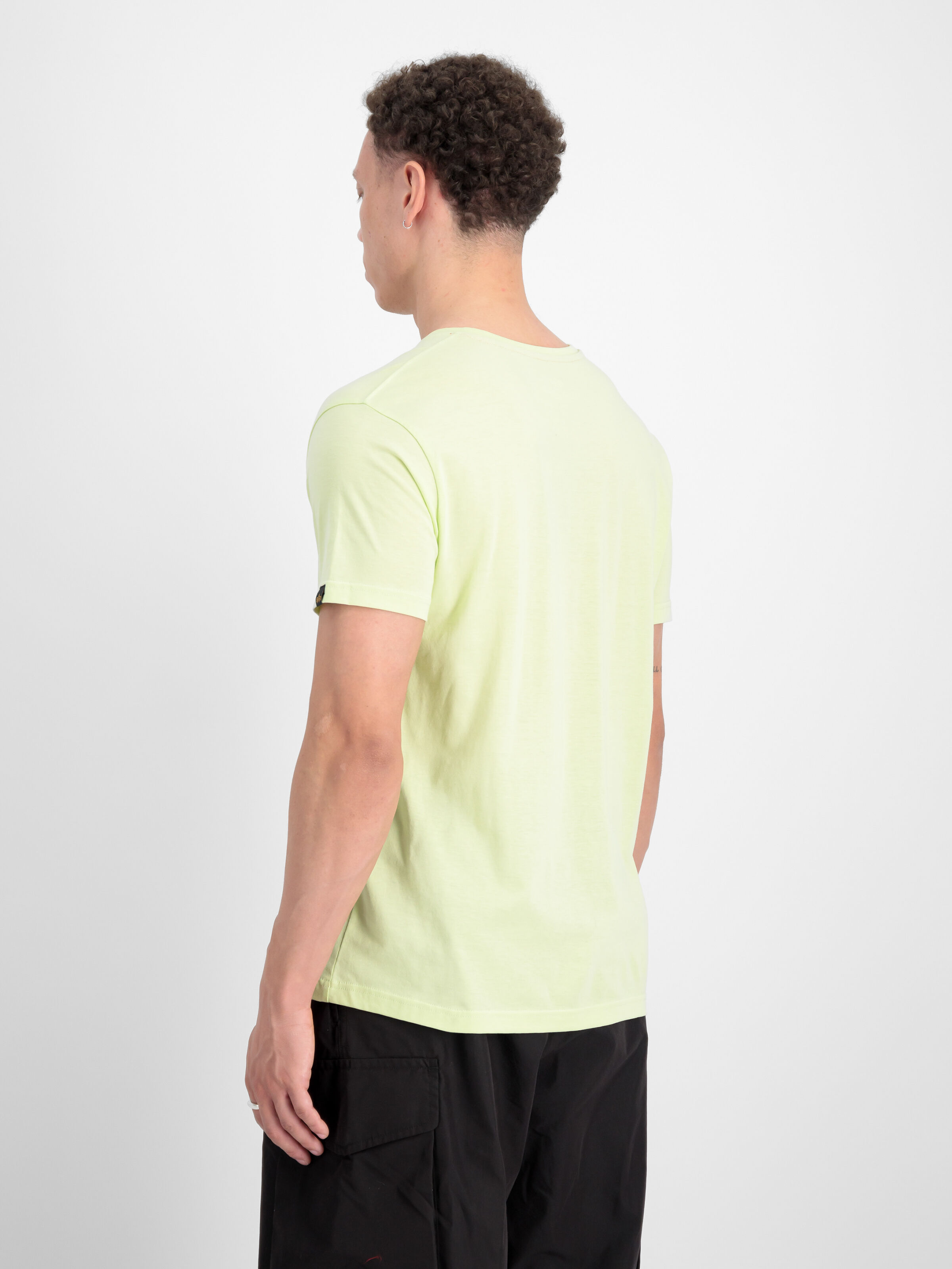 Basic Mid Logo T-Shirt Arctic Lime 118533_722_2_model_00004_97277