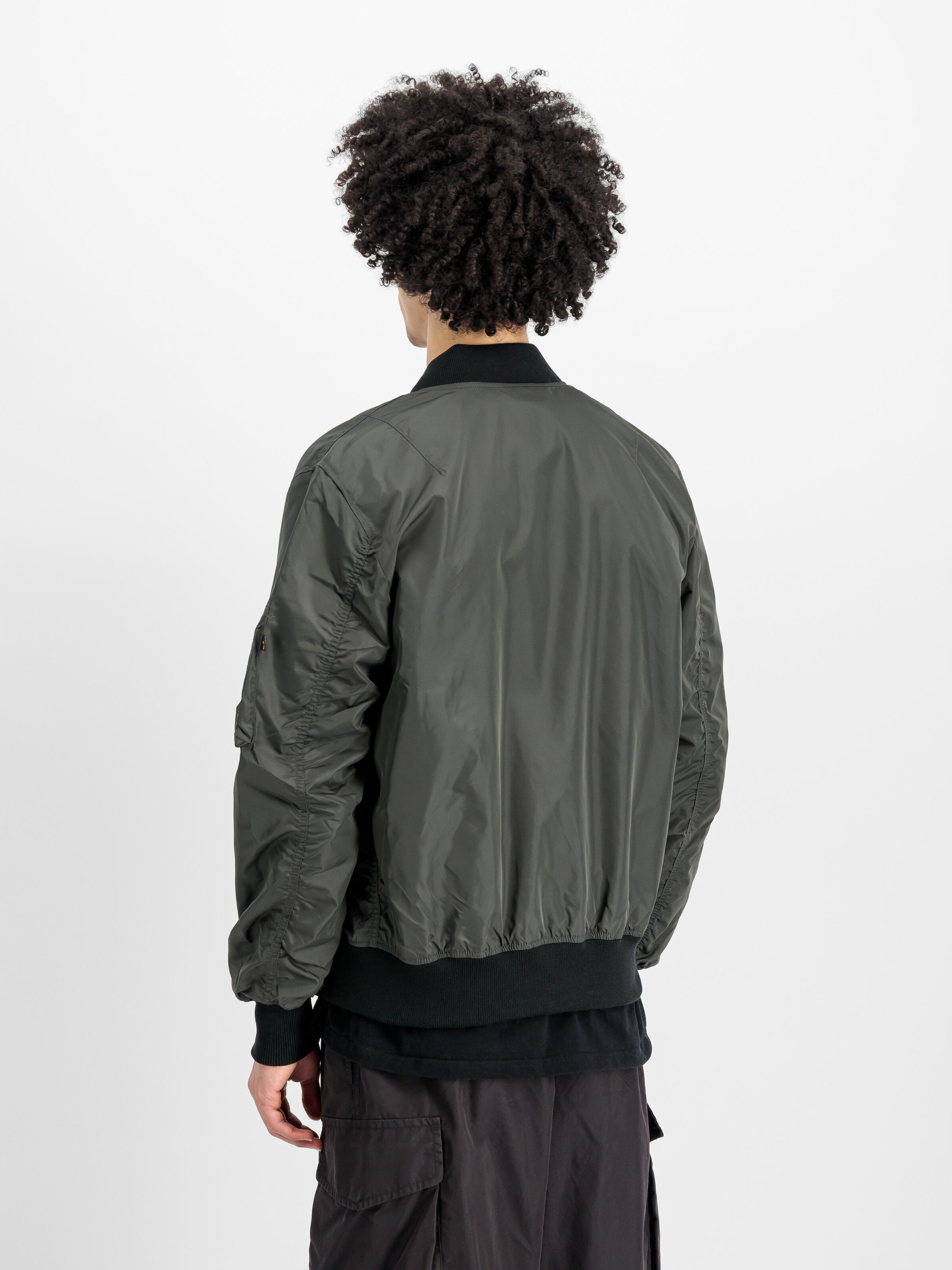 MA-1 TTC Light Bomber Jacket greyblack 126101_136_2_model_00003_156150