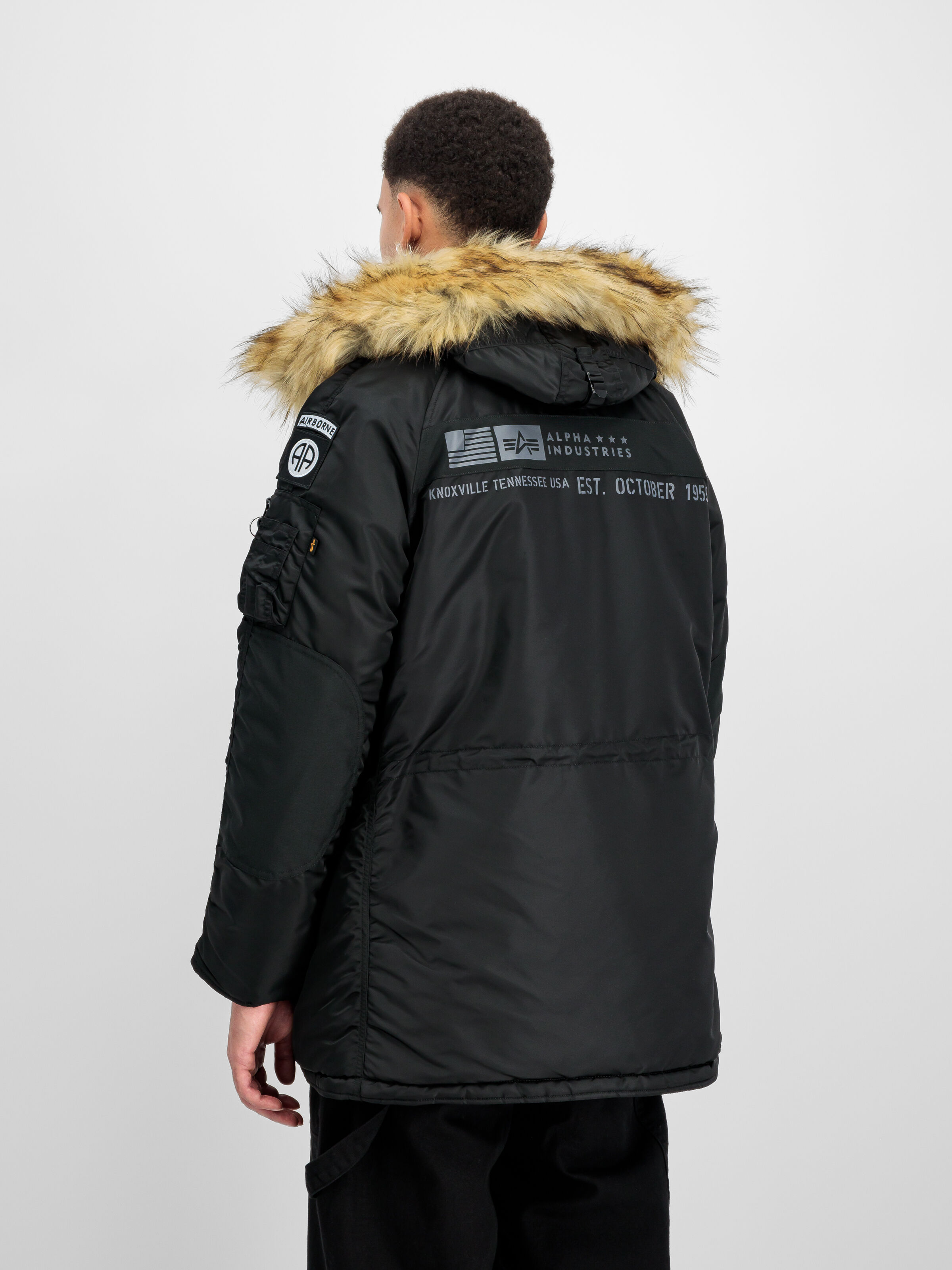 N-3B Airborne Winter Jacket black 188141_03_2_model_00003_185129