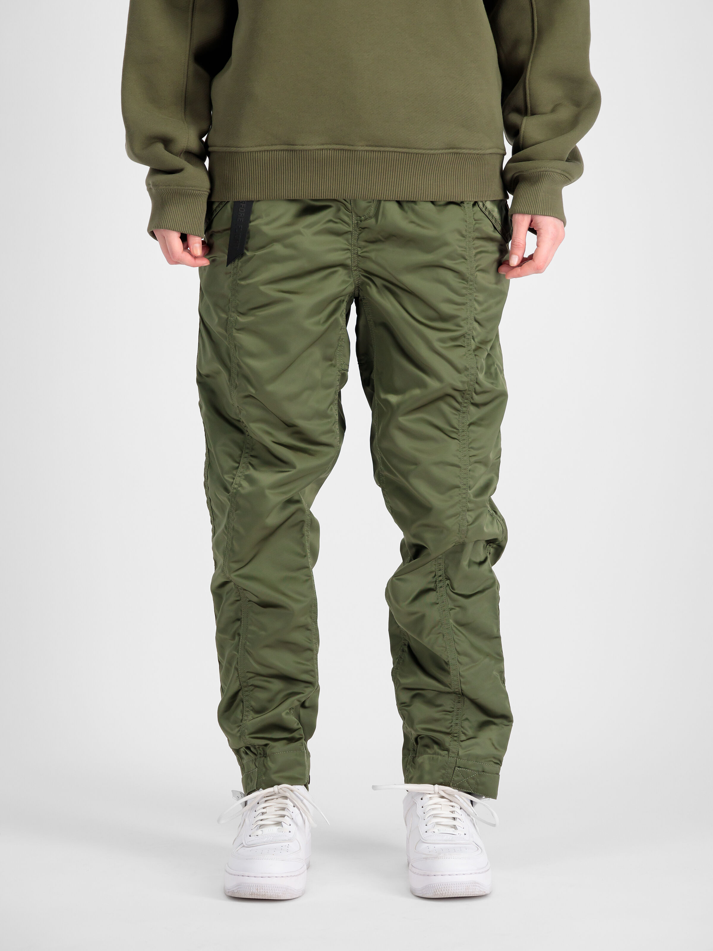 Nylon UV Pant sage-green 146201UV_01_2_model_00005_98805