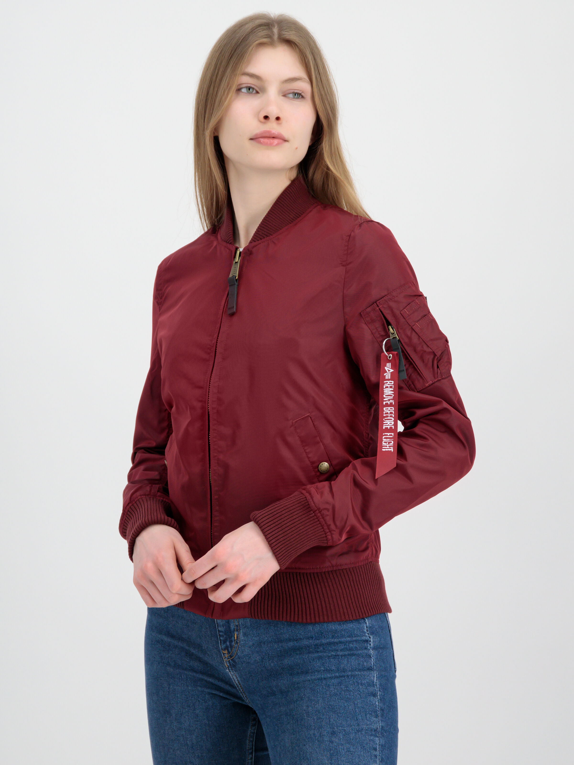 MA-1 TT Light Bomber Jacket Women burgundy 141041_184_alpha_industries_ma_1_tt_wmn_003_219180