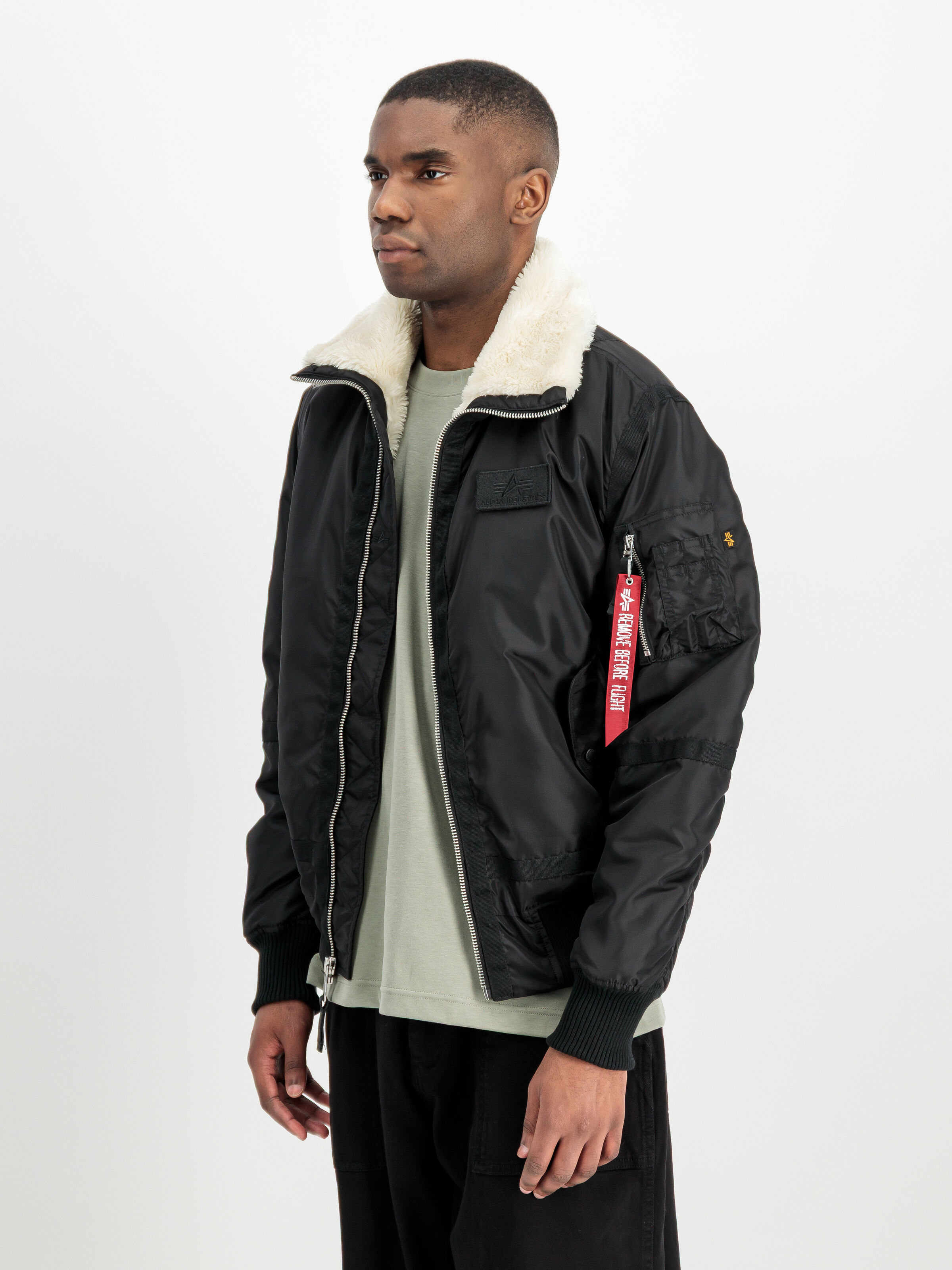 B-15 III TT Two Tone Bomber Jacket black/beige 198122_461_2_model_00002_226884