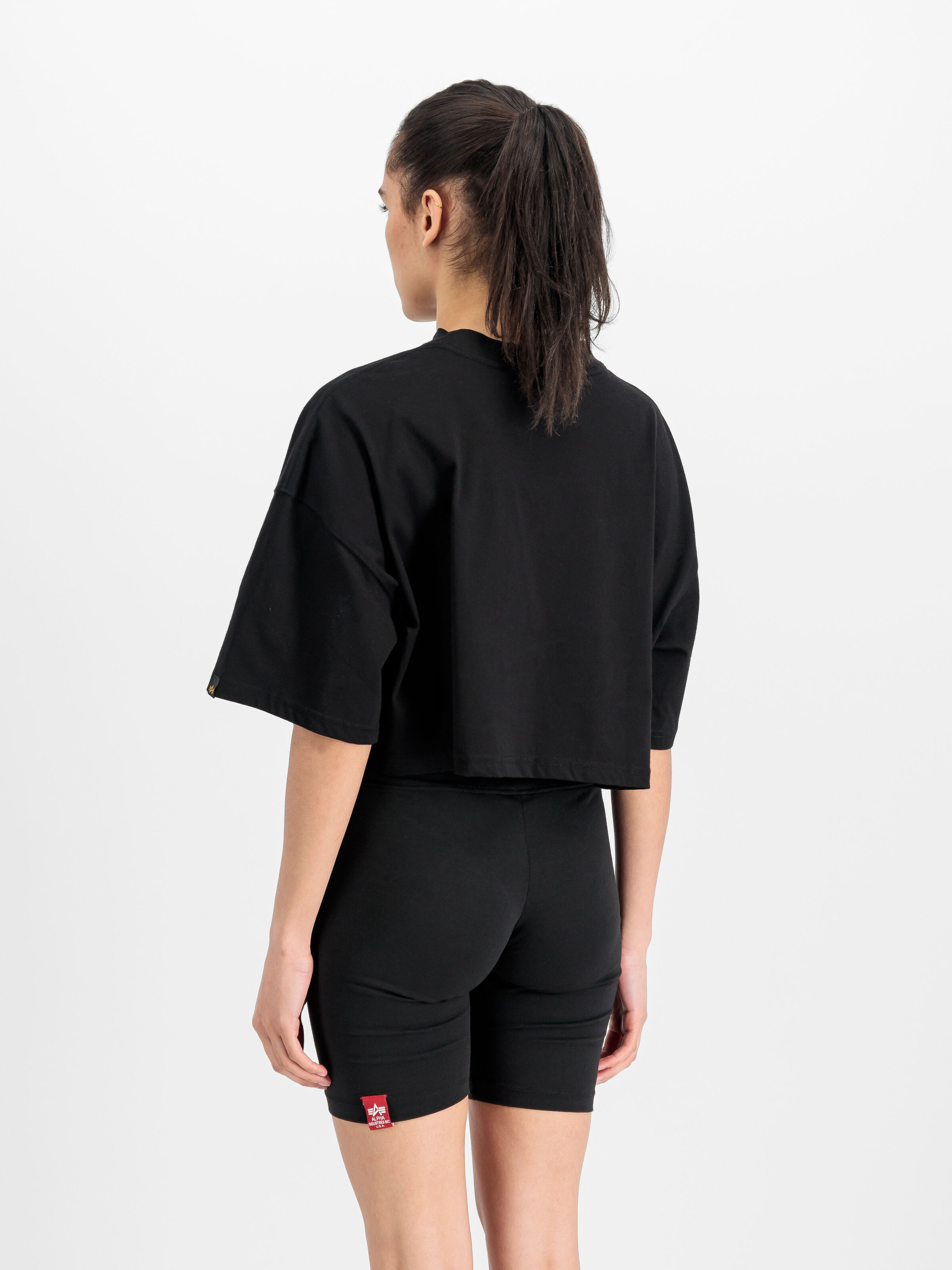 Studio Rainbow Cropped T-Shirt Women black 258064_03_2_model_00003_161204