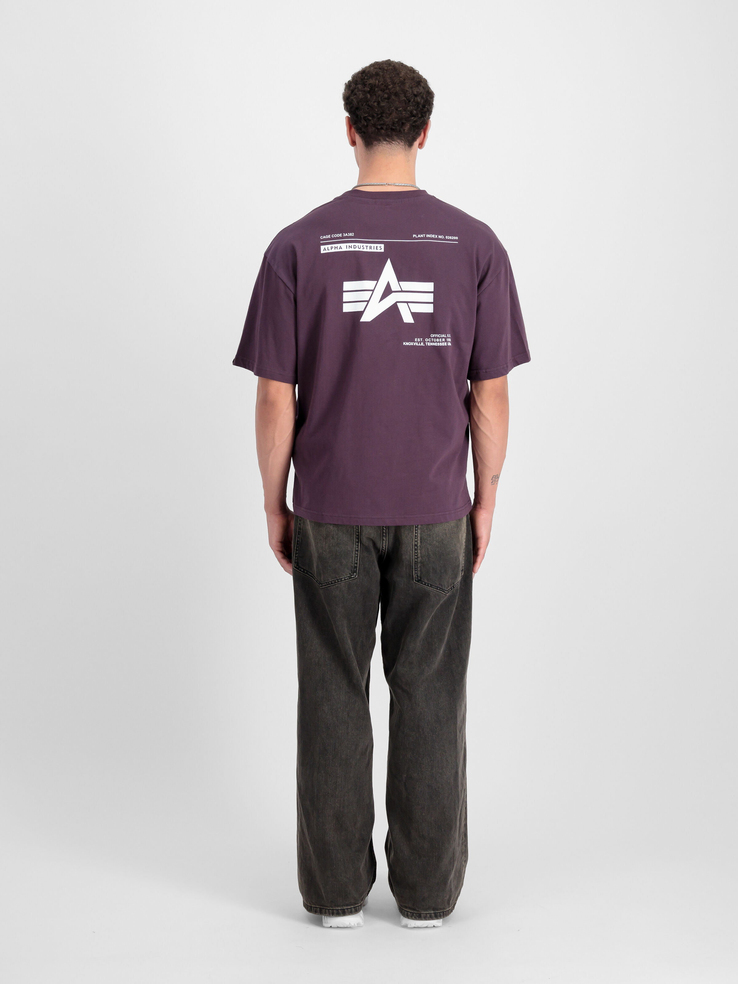 Logo Code Backprint T-Shirt Plum 146507_719_2_model_00002_99591