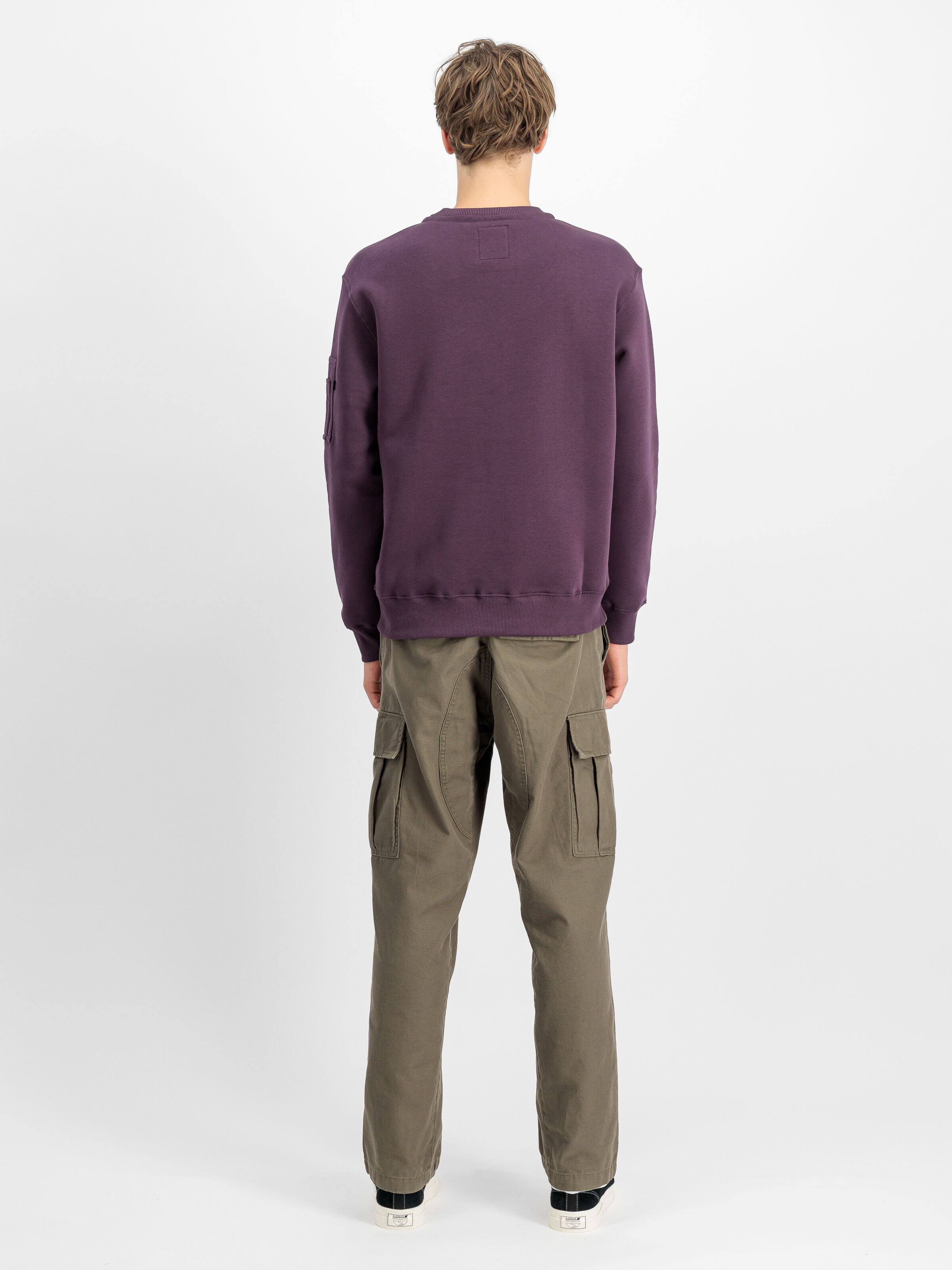 Logo Edge Sweatshirt Plum 148306_719_2_model_00002_107818