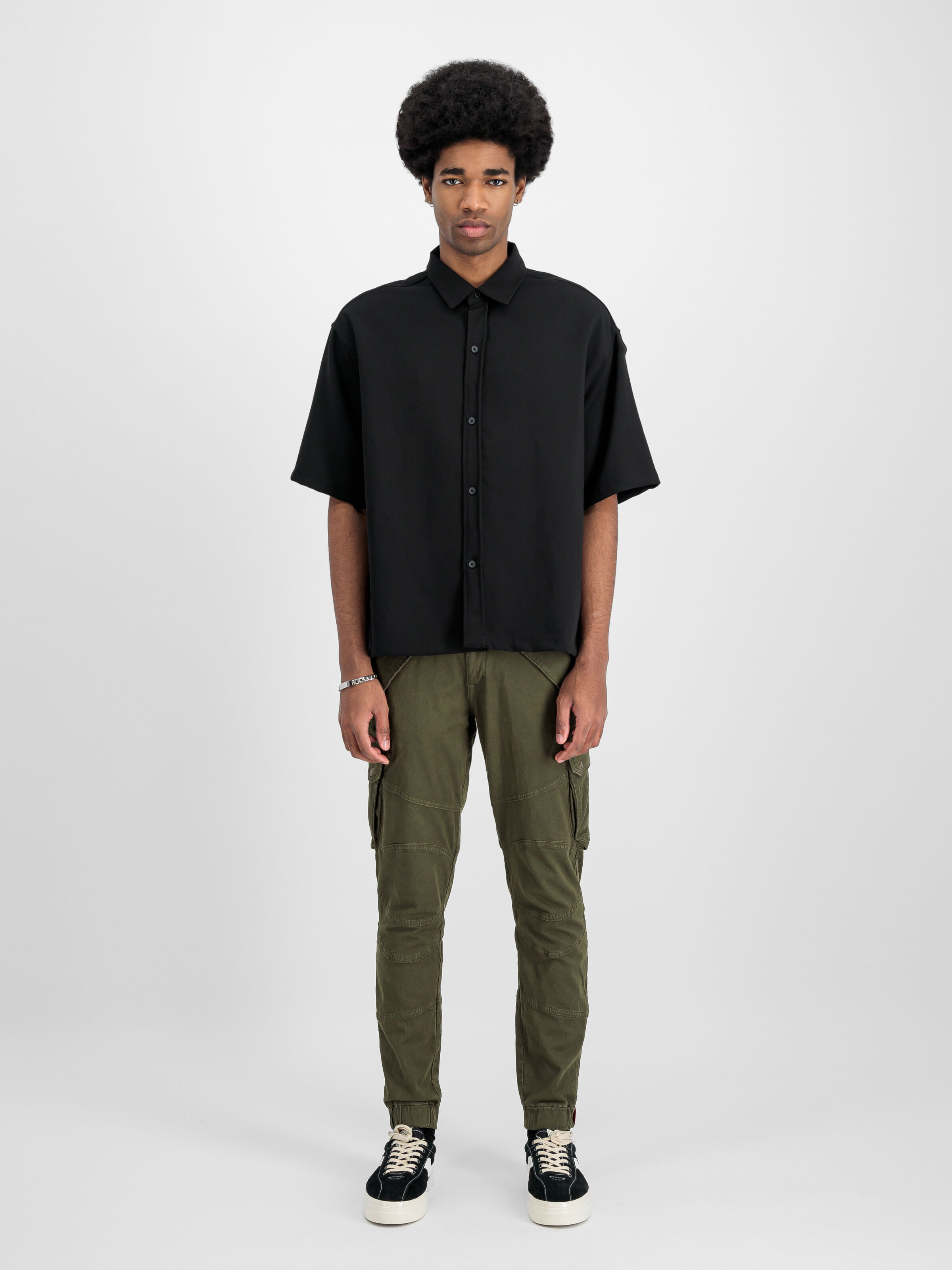 Combat Pant dark olive 126215_142_2_model_00001_130860
