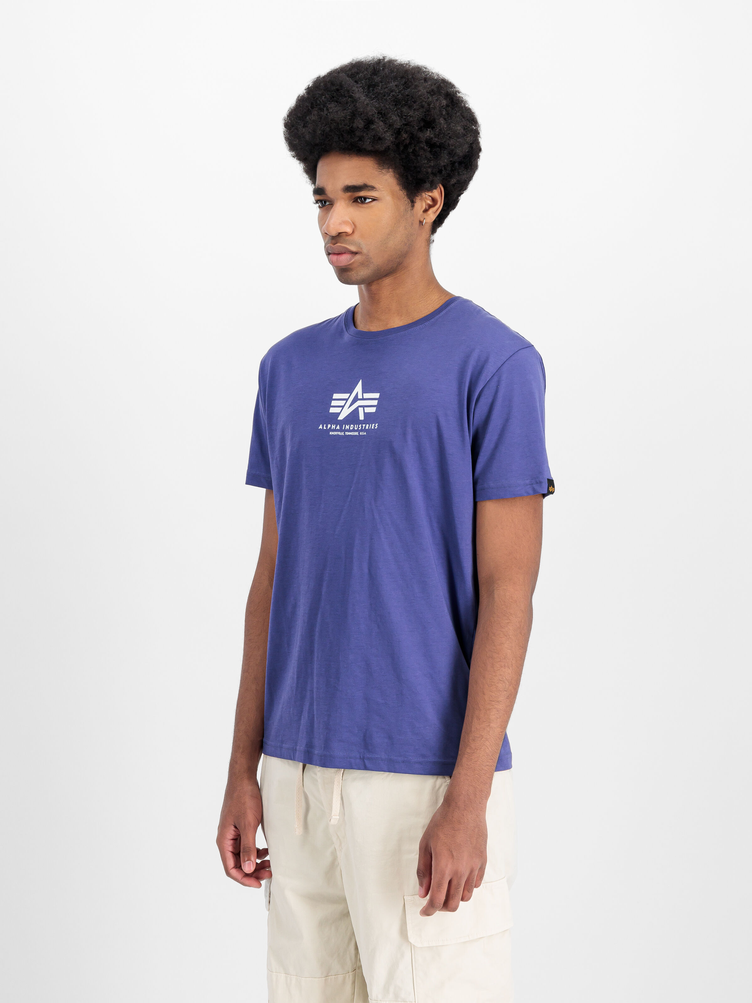 Basic Mid Logo T-Shirt night purple 118533_735_2_model_00003_139160